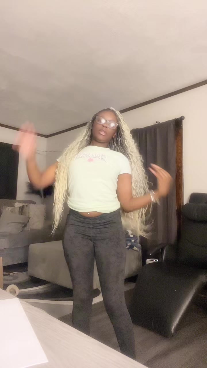 @RoyalllllD♍️🥰💒