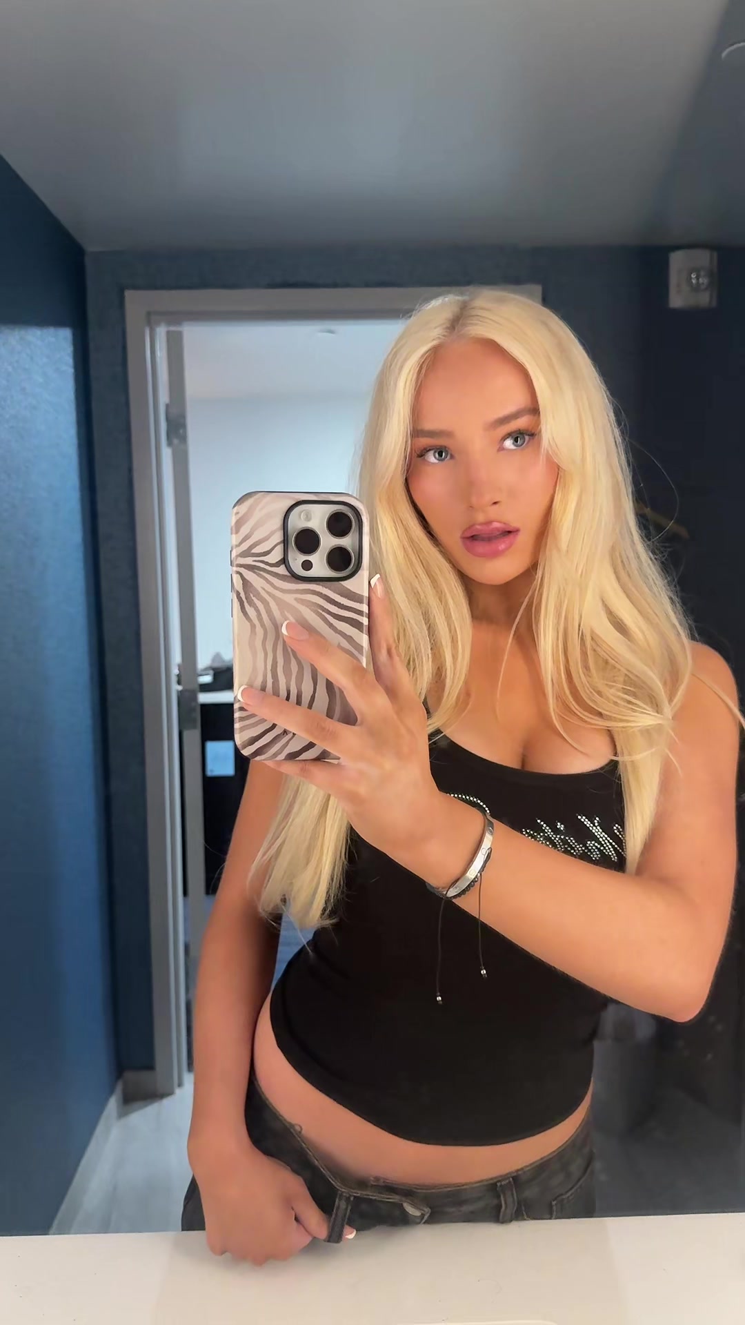 @nicoletta