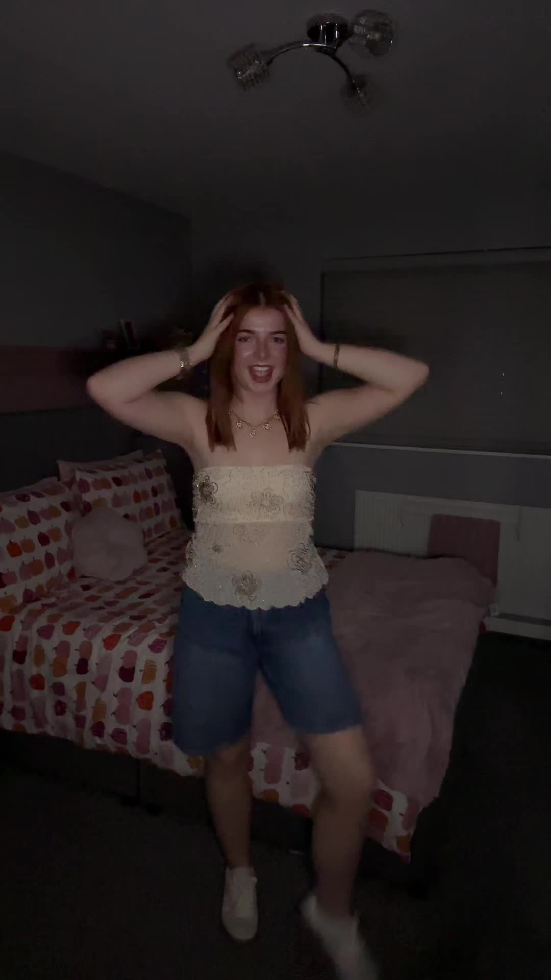 @𝐇𝐨𝐥𝐥𝐬 <𝟑