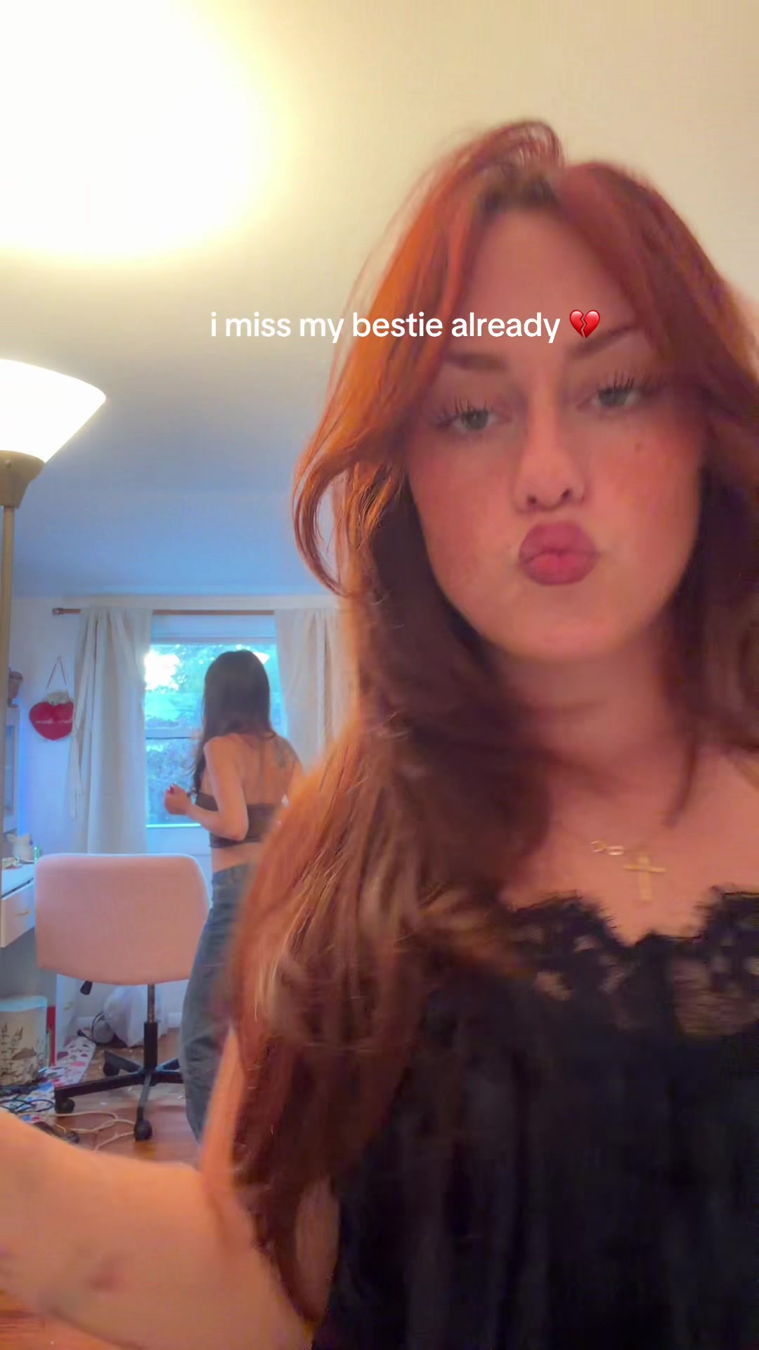 @lo