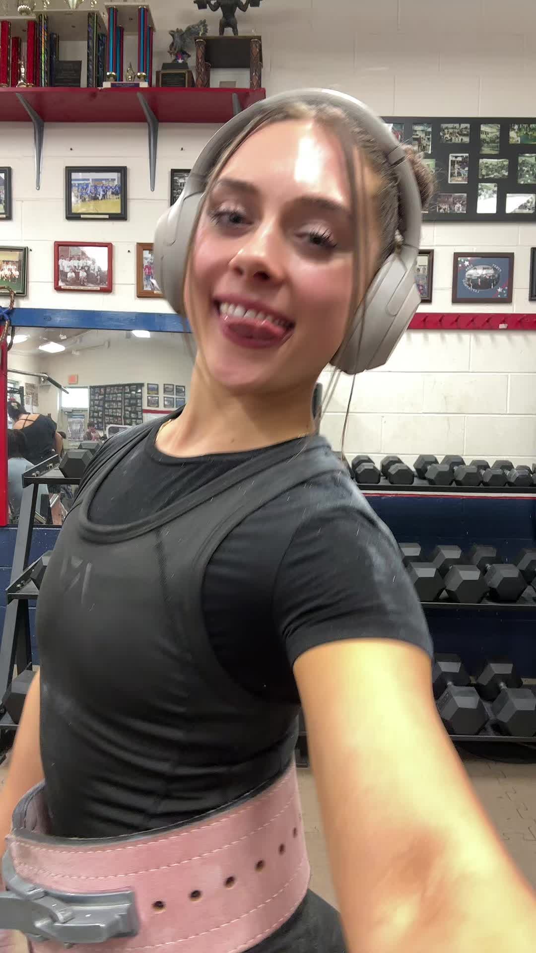 @saras.lifts