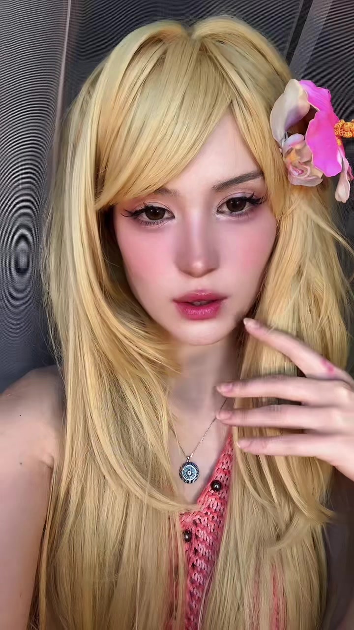 @vicky