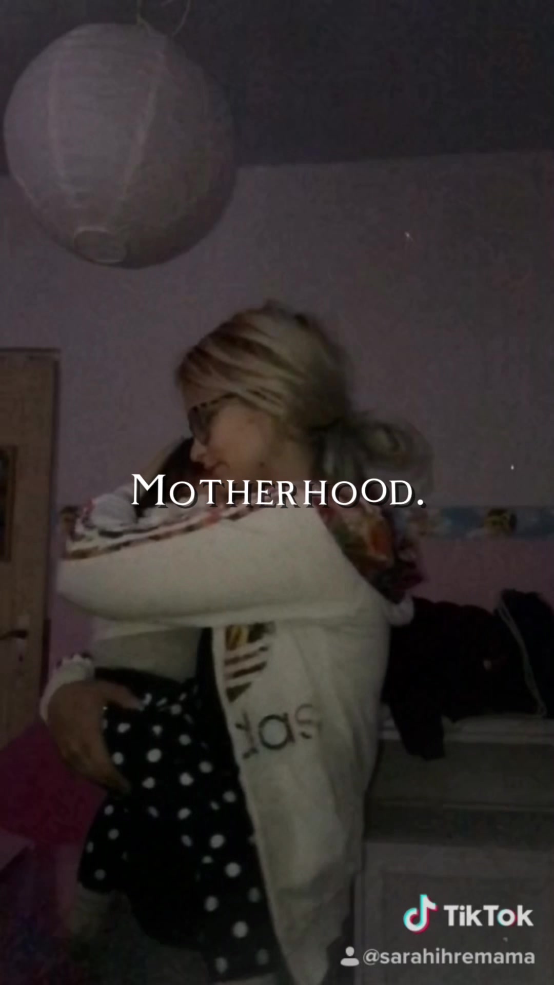@momof4girlswithtwins