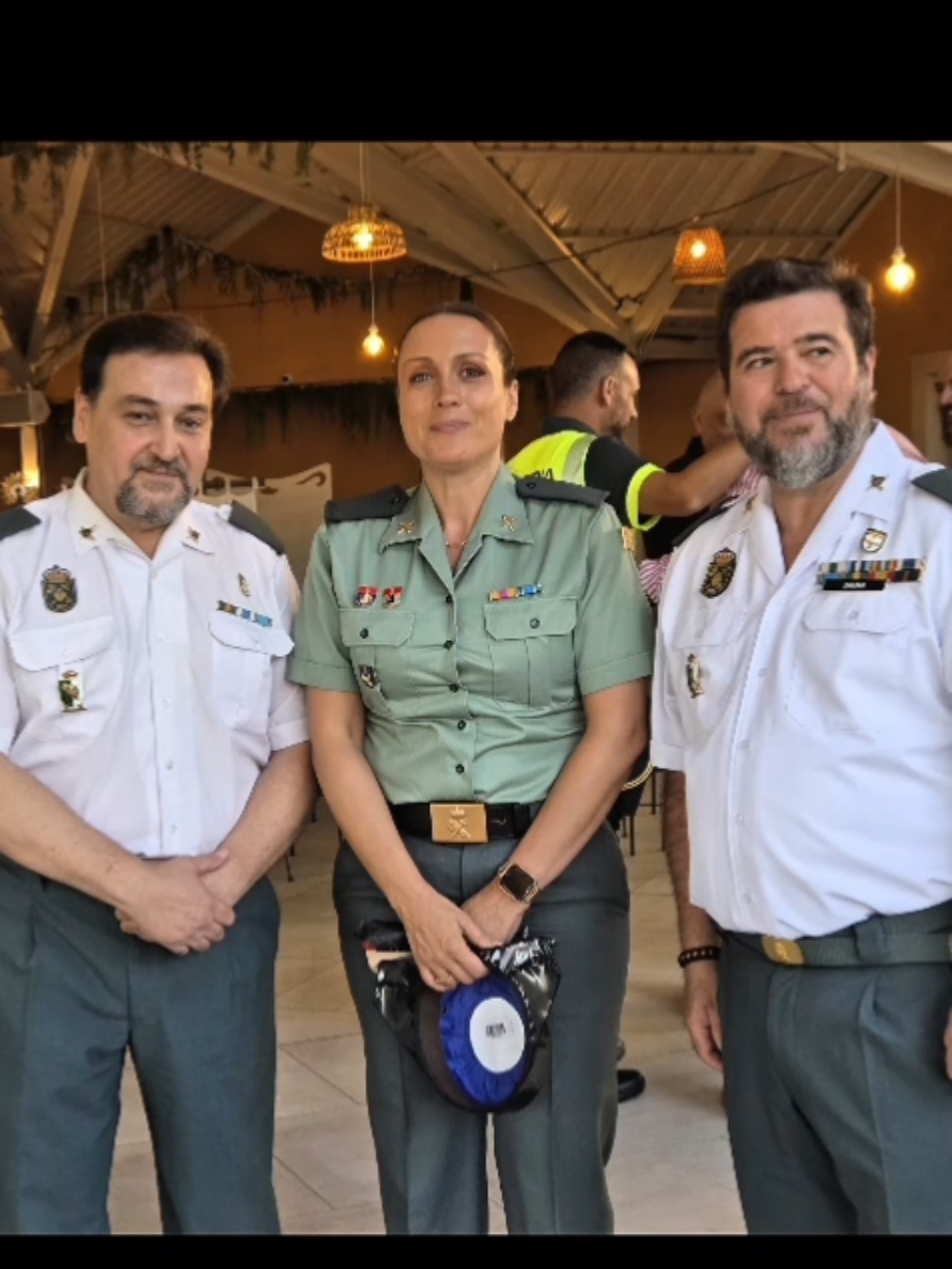 @MUJER Y GUARDIA CIVIL 🇪🇦