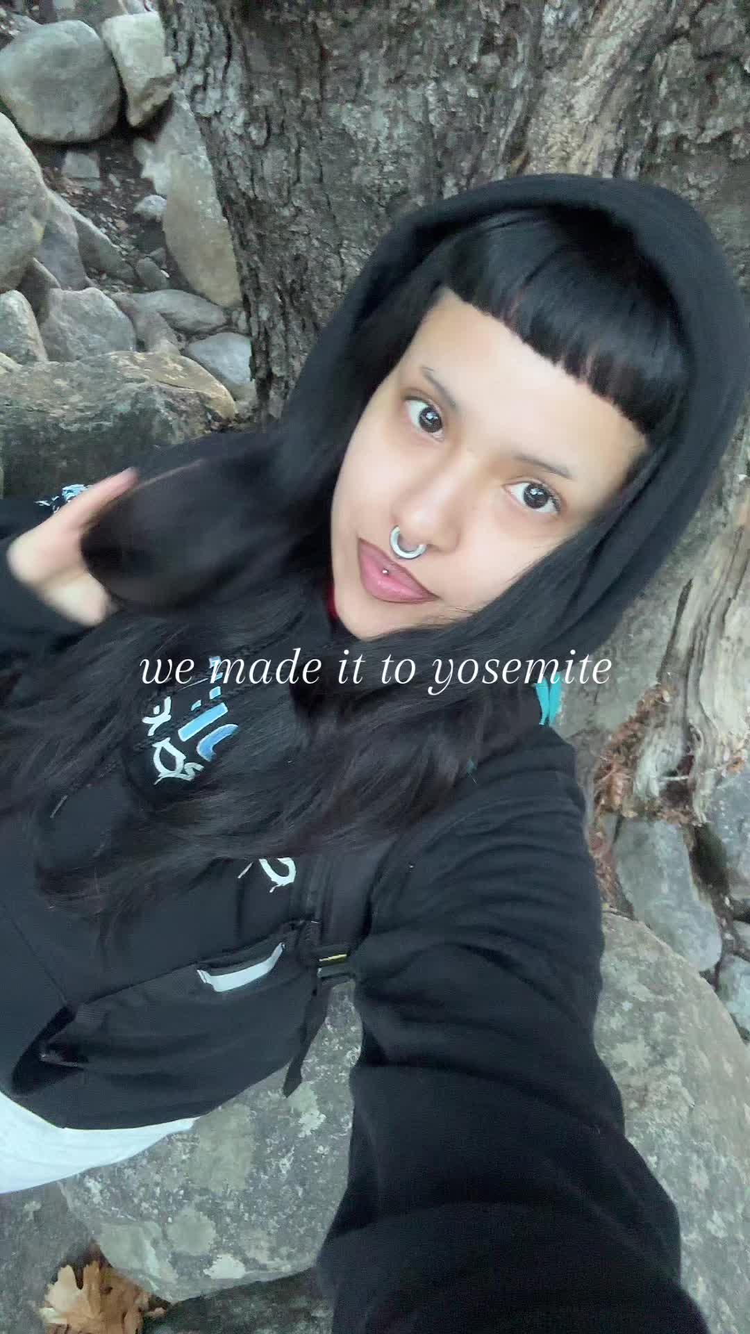 @𝔳