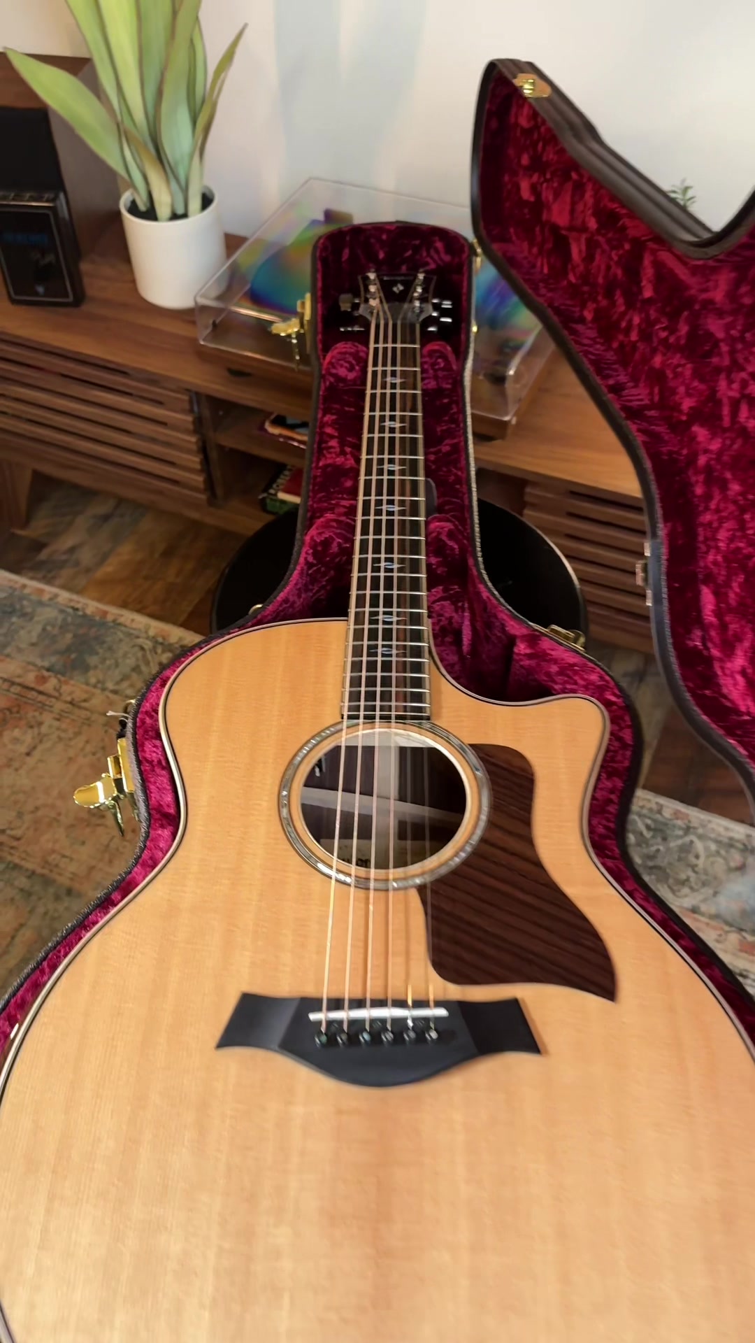 @Guitar Guys