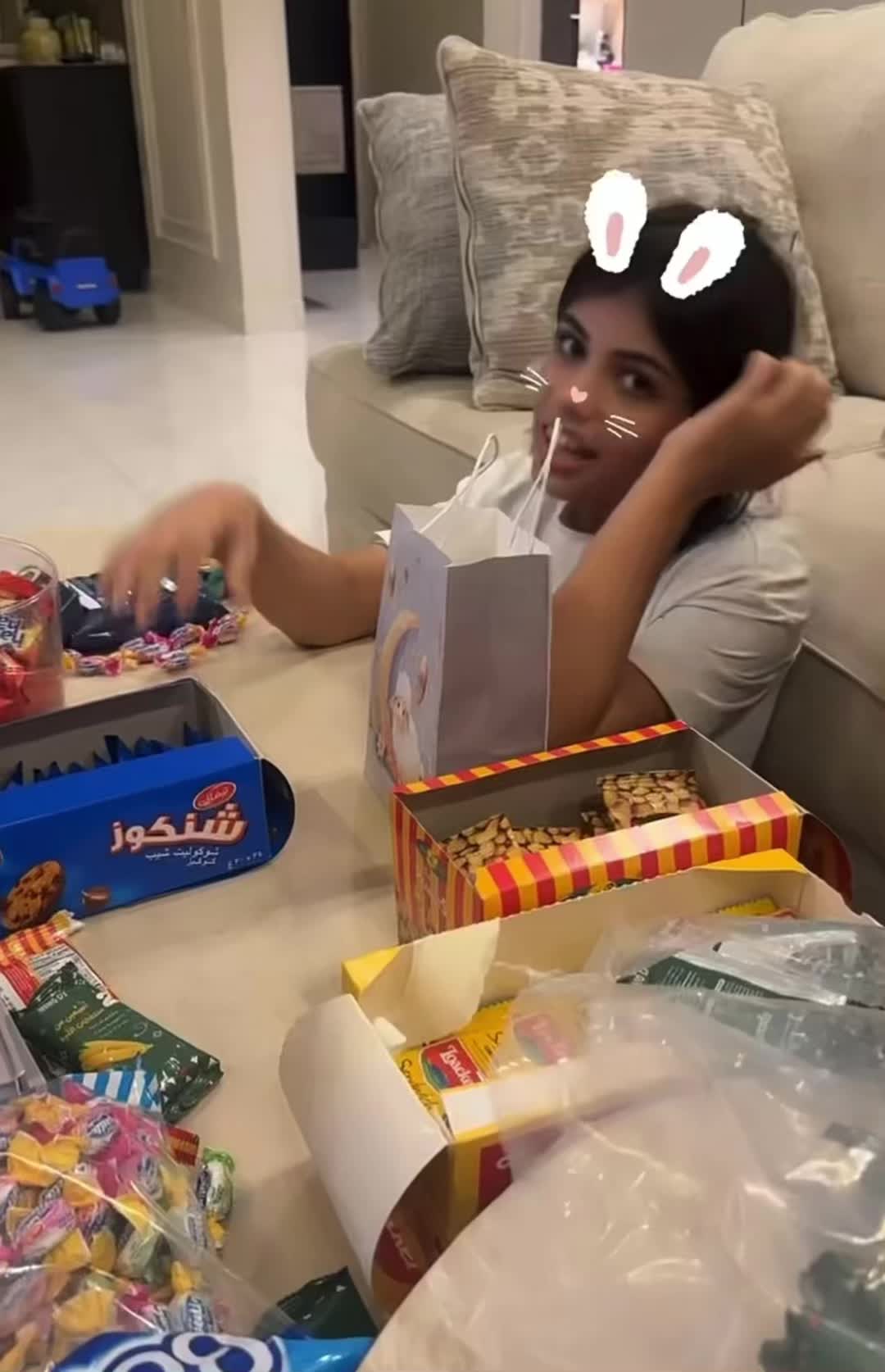 @M