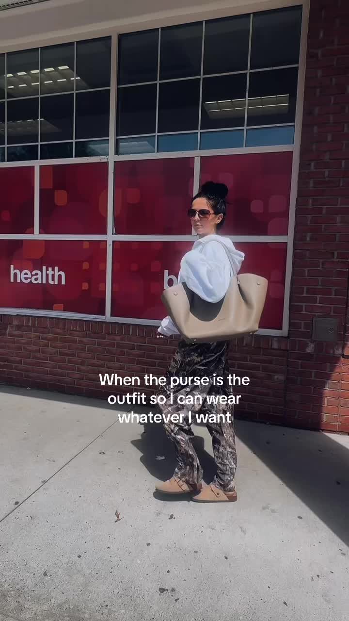 @M.yvonne4