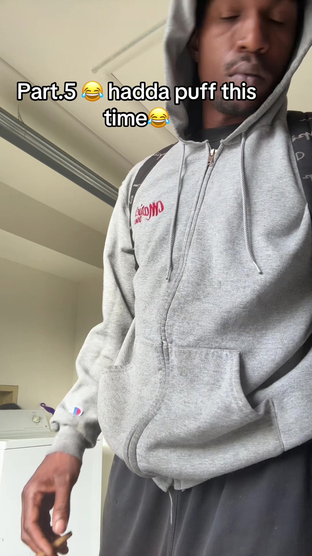 @🖤