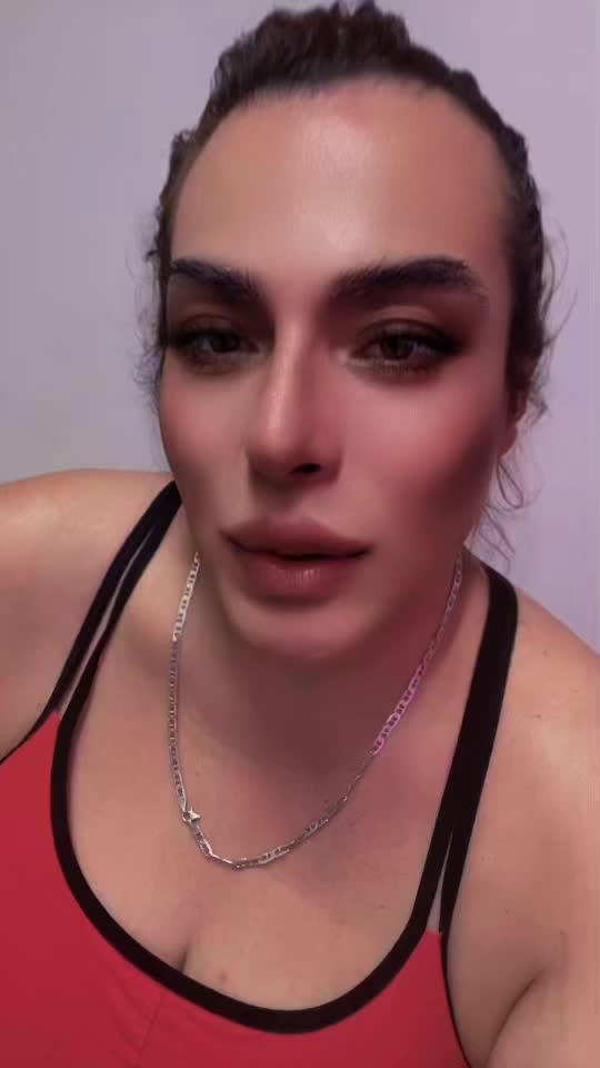 @👁️Fina👁️'Q🇵🇷🦍🌹🌸🐧
