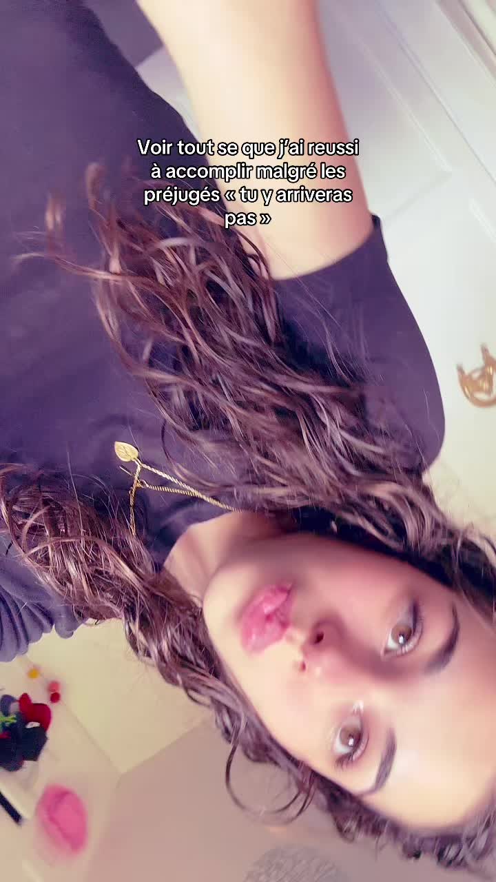 @&Eacute;lise💋