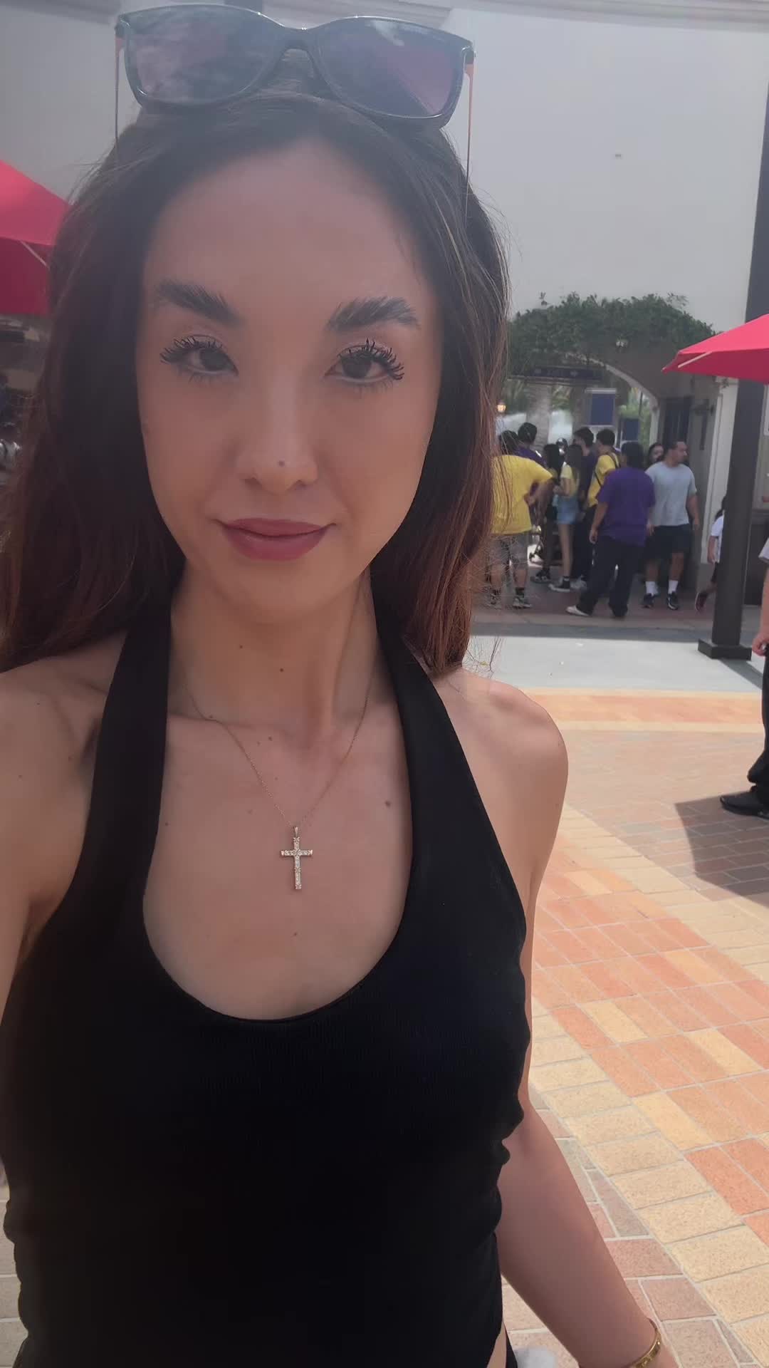 @Kayyoo_