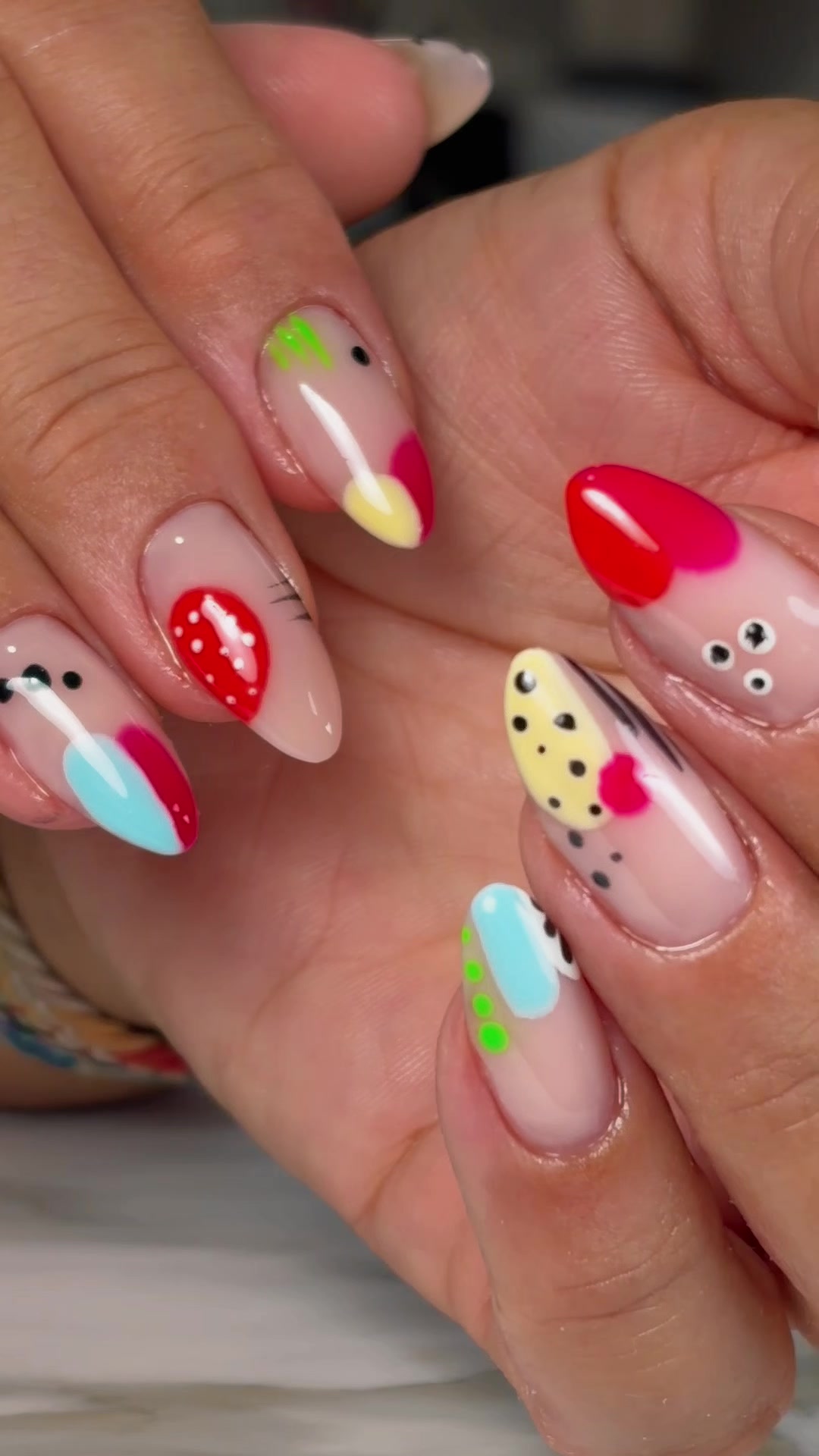 @Dumi Dumis nails