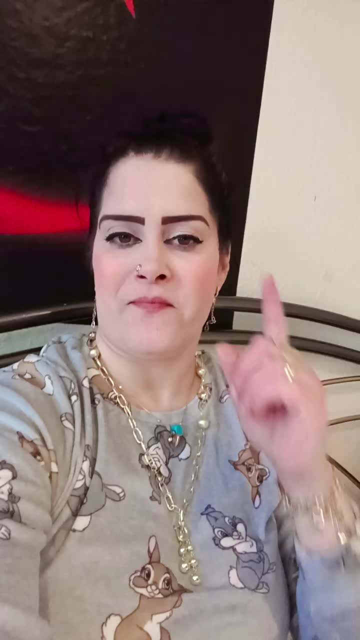 @Ayşe G&uuml;ium