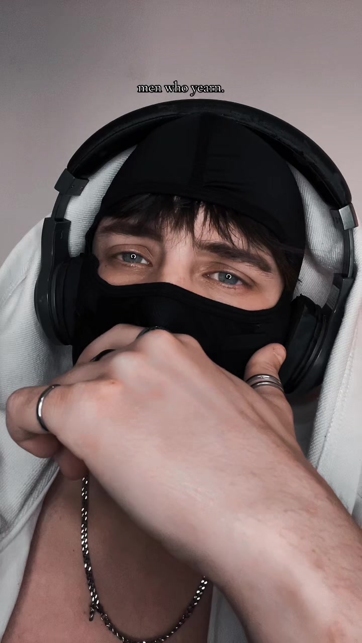 @KNIFE