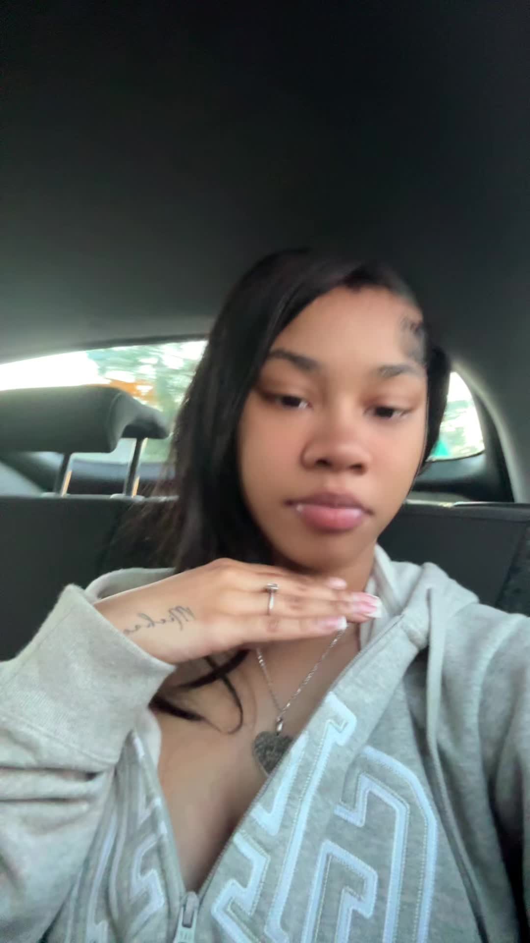 @Lady BL💞🦇