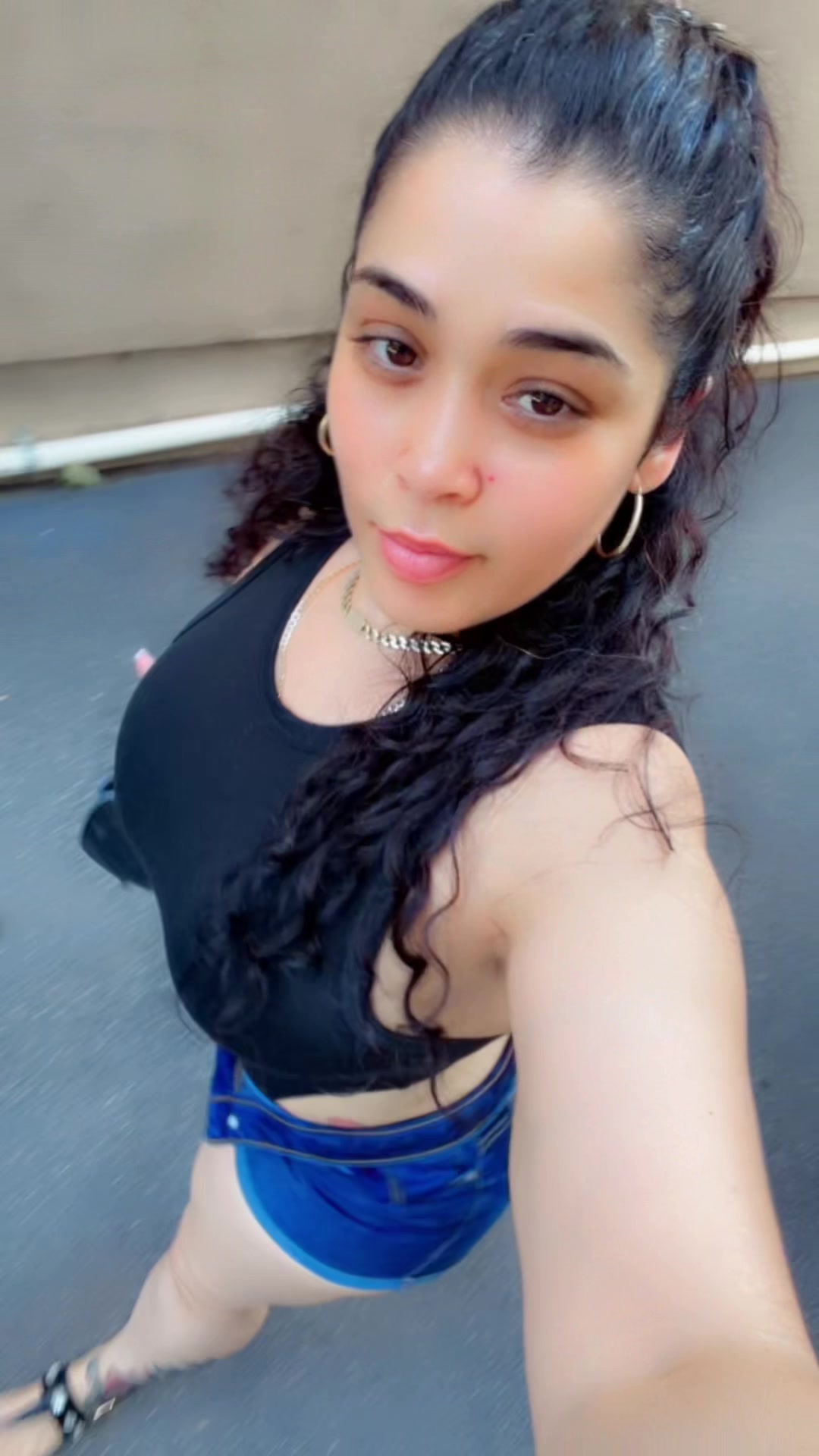 @❣️Ely❣️21