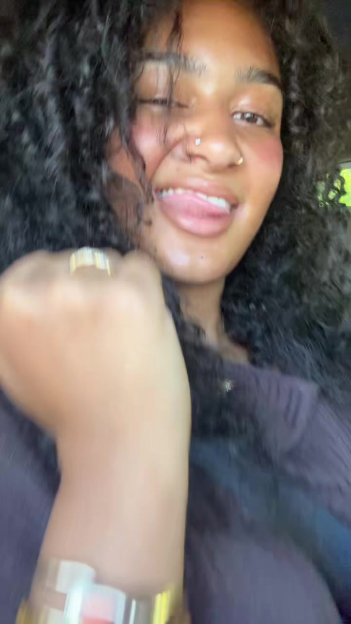 @Leah🥥🤍