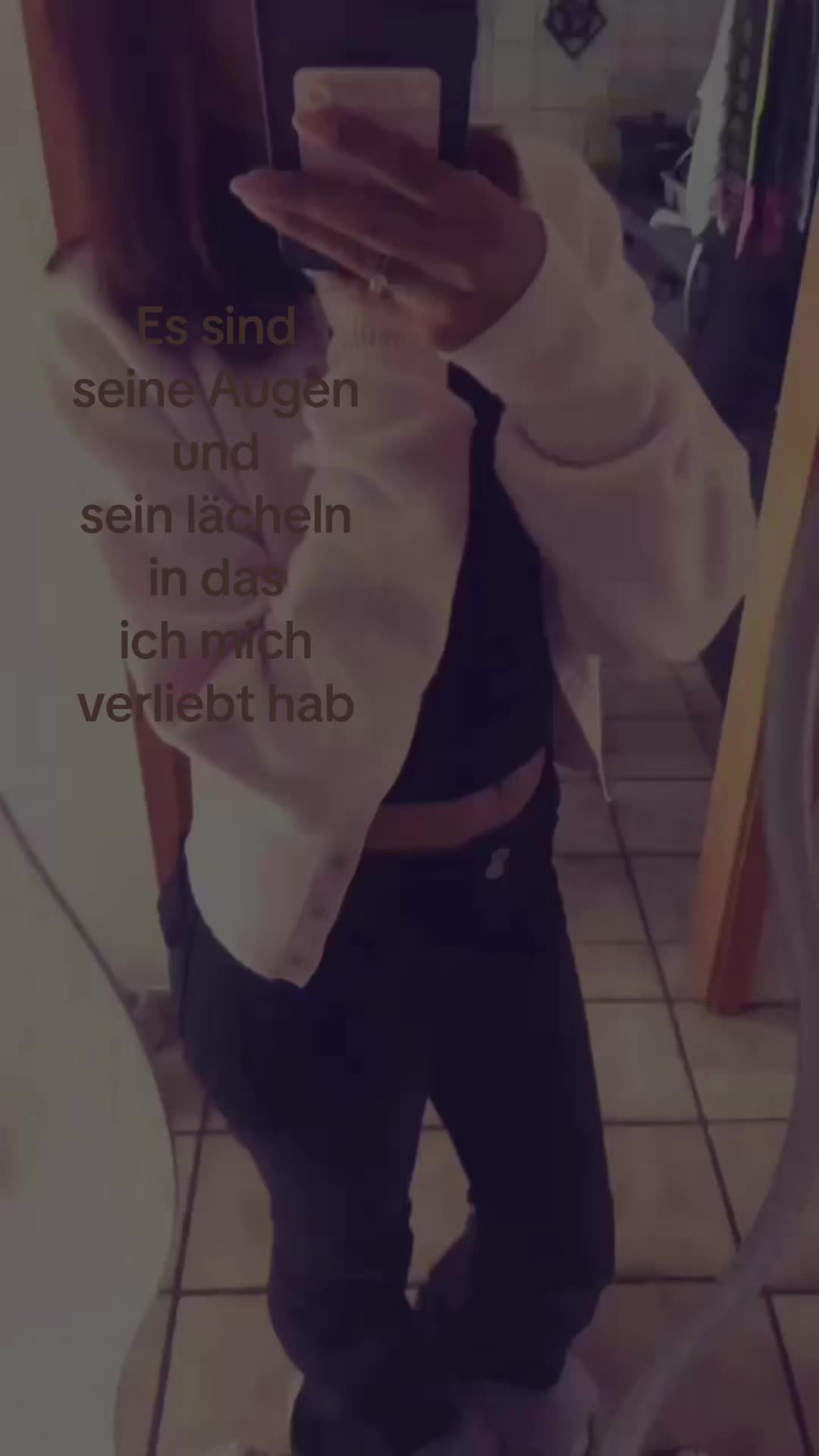@🎭