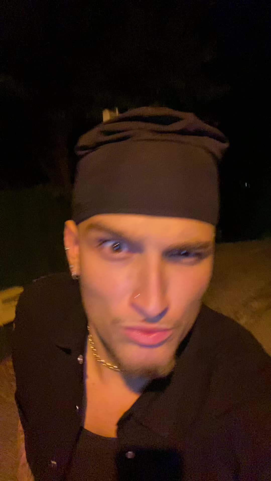 @ANO