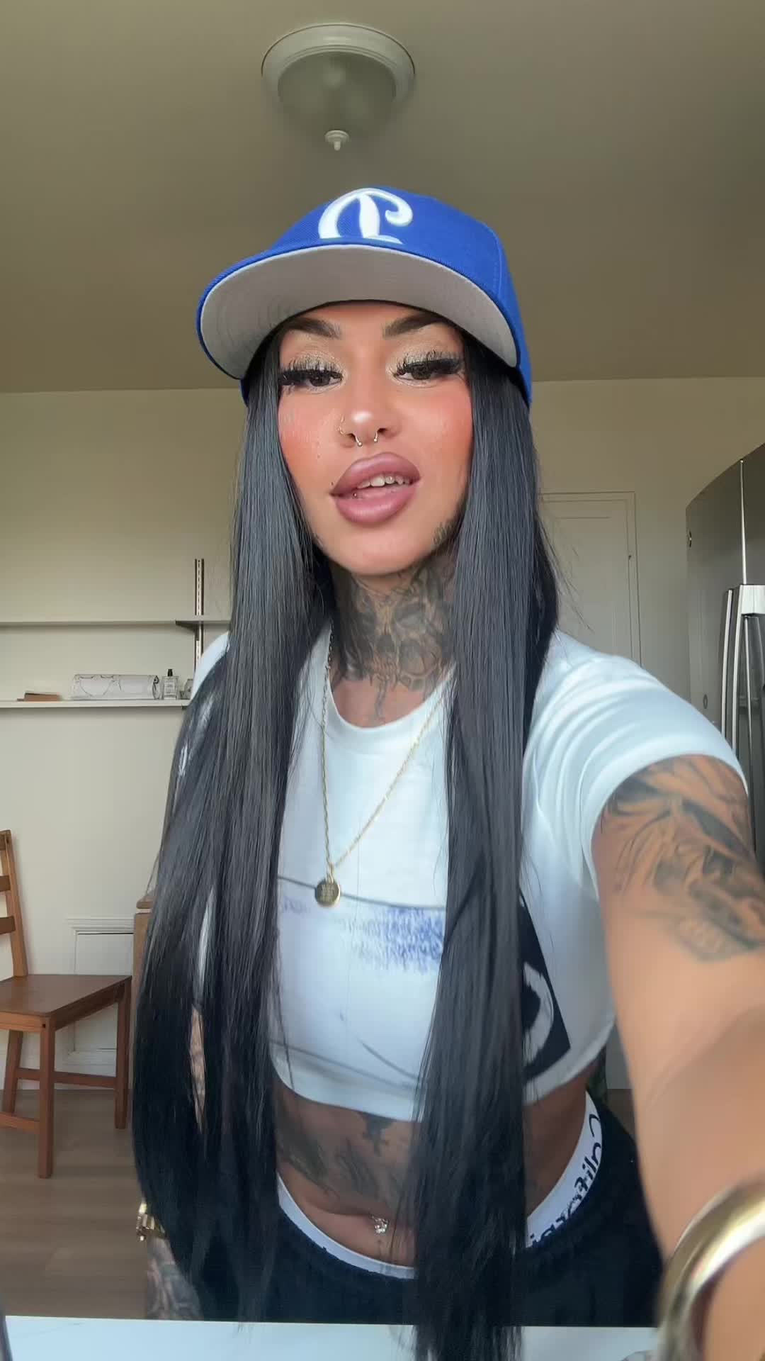 @𝐼𝑡&lsquo;𝑠.𝑚𝑒.𝐿𝑒𝑛 ツ