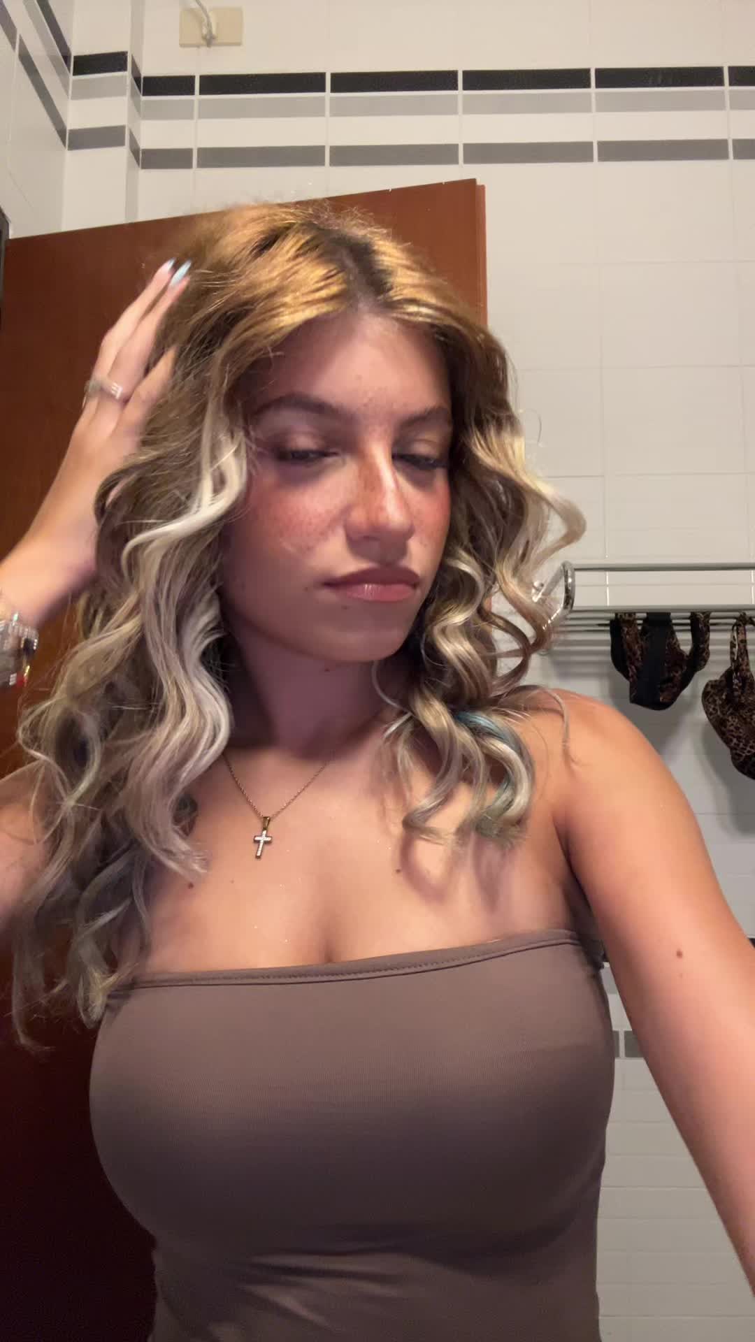 @chiara⧗ ⎊