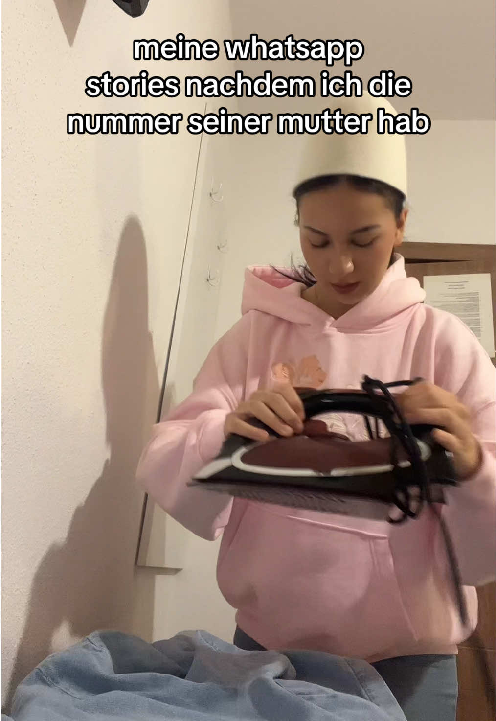 @Leona