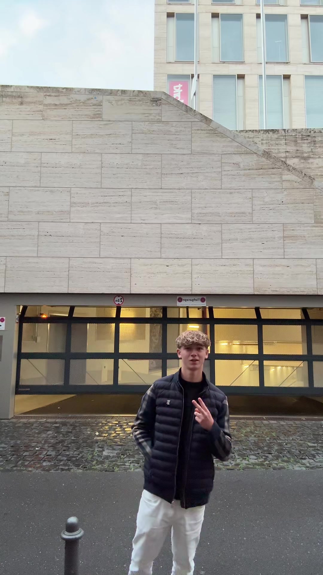 @nils_mkw