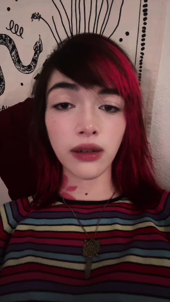 @Bee