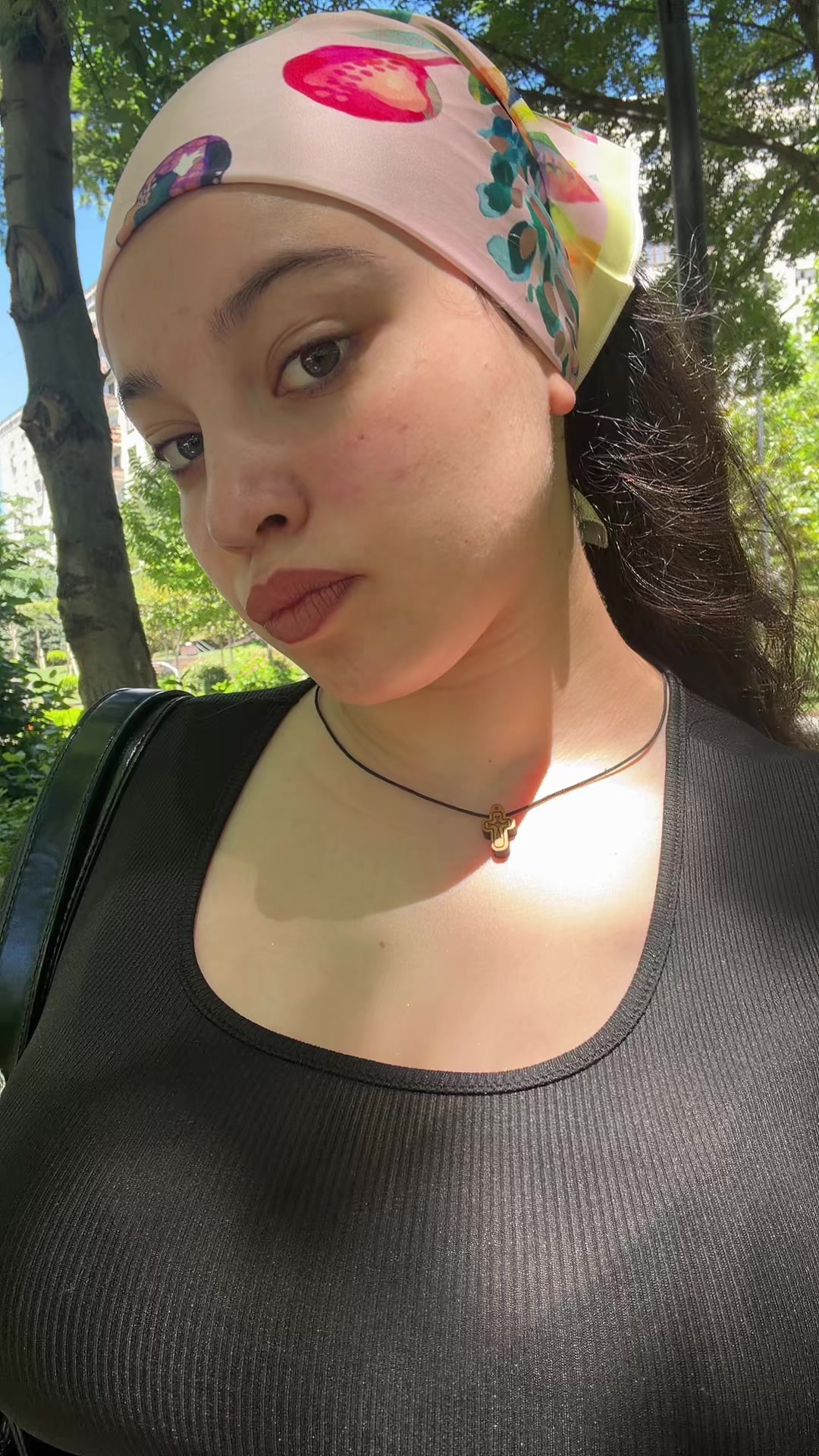 @Nialamazia