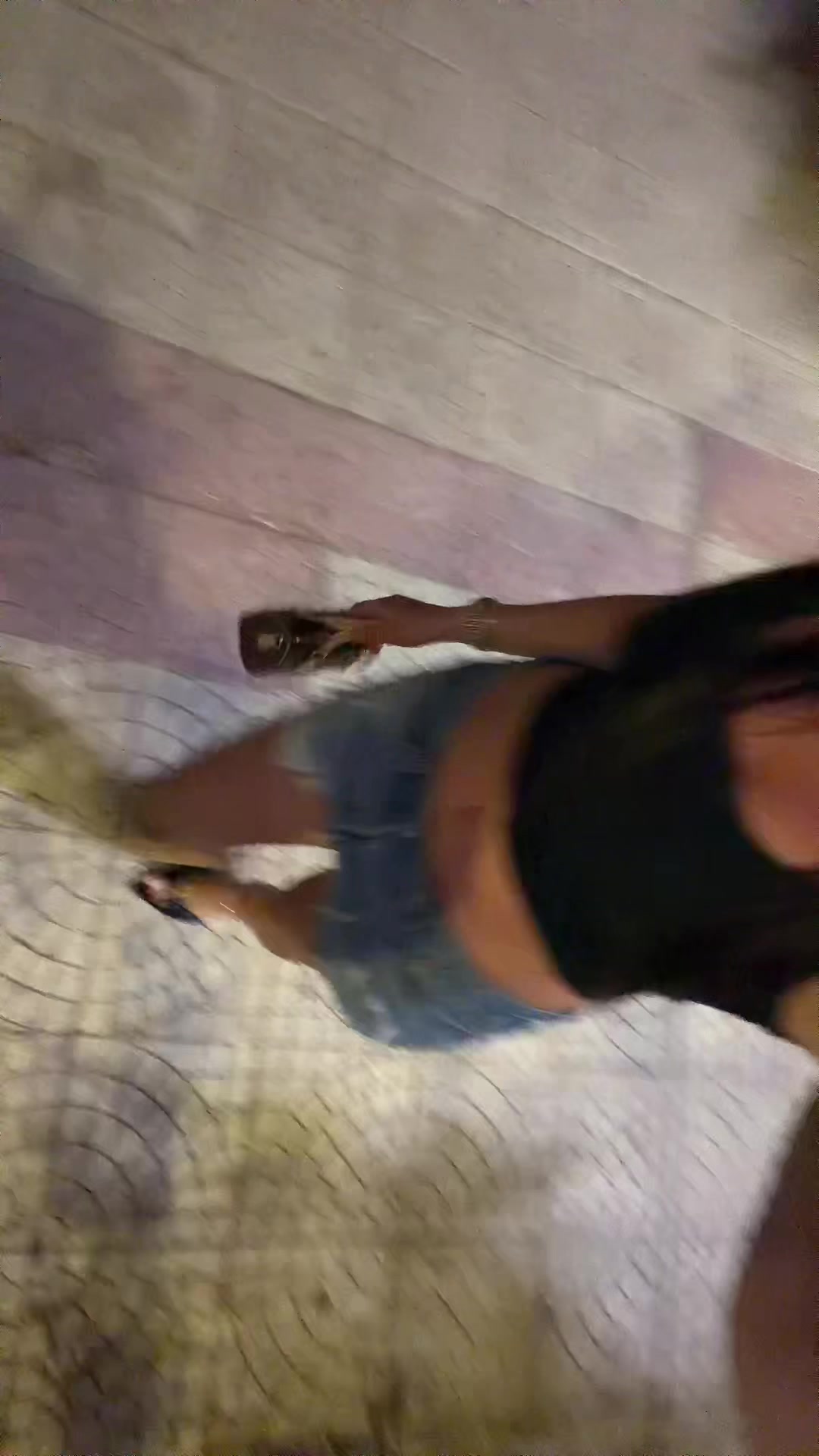 @anjoux