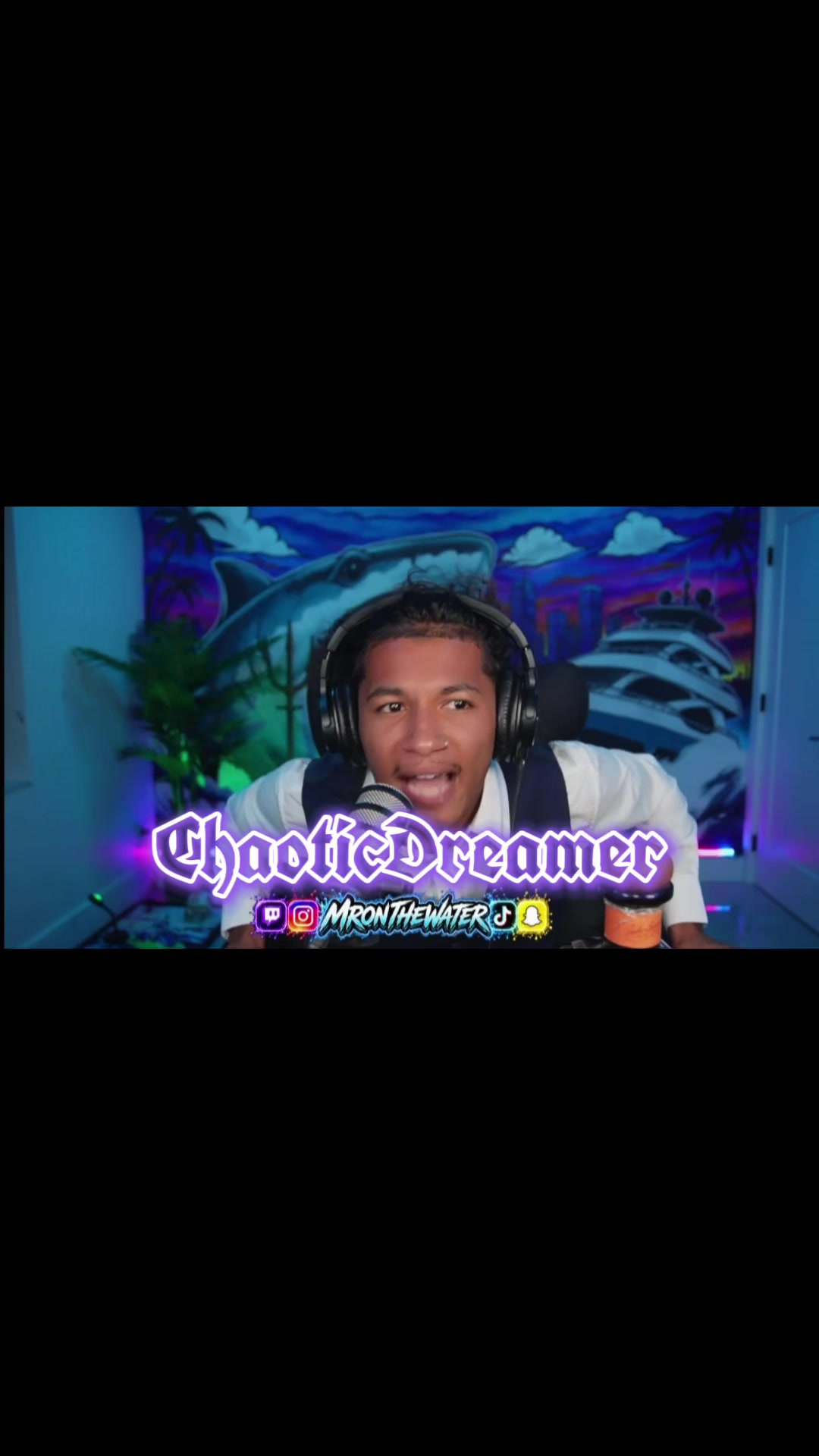 @chaoticdreamer555💦