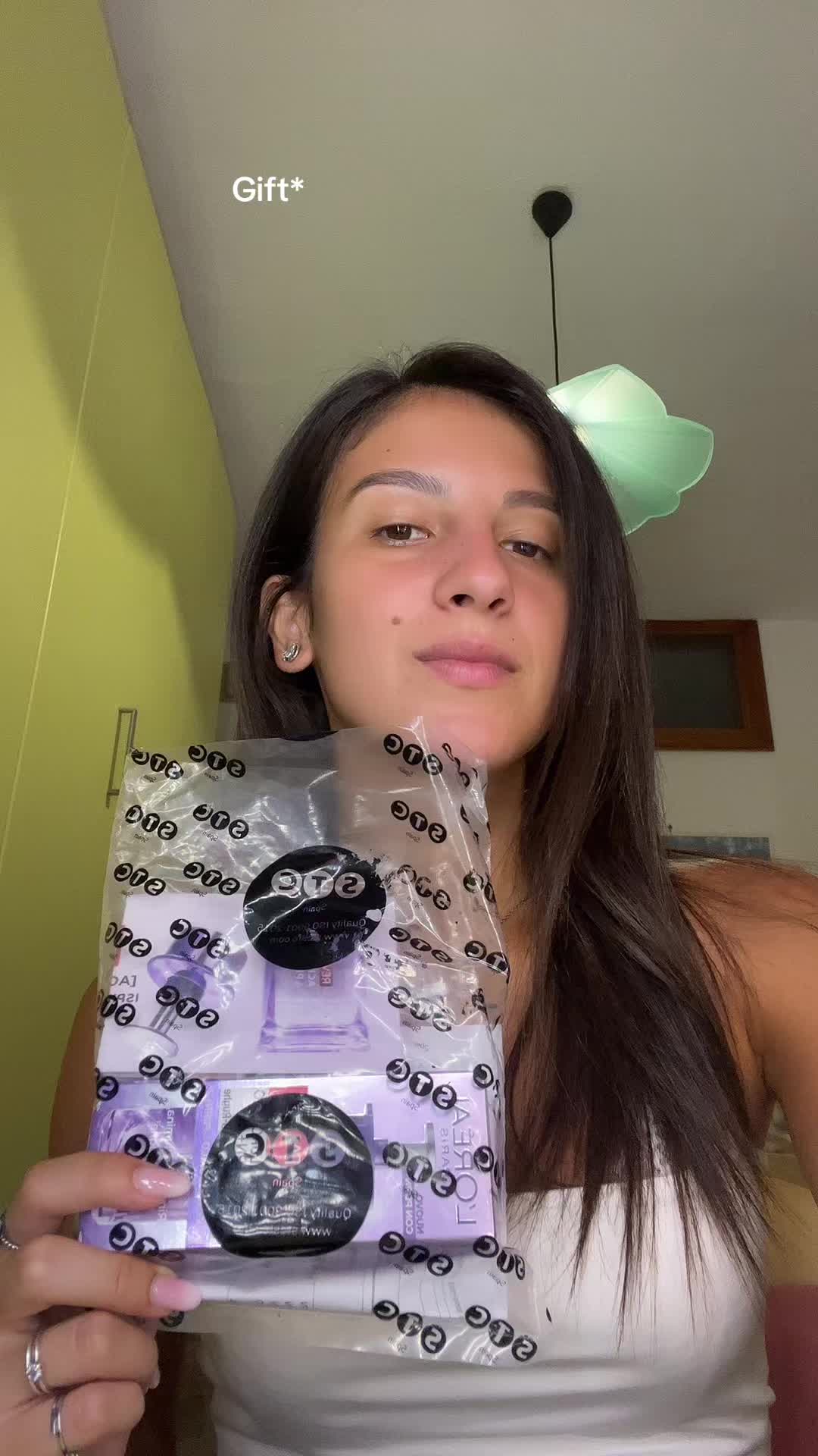 @auroravalentino