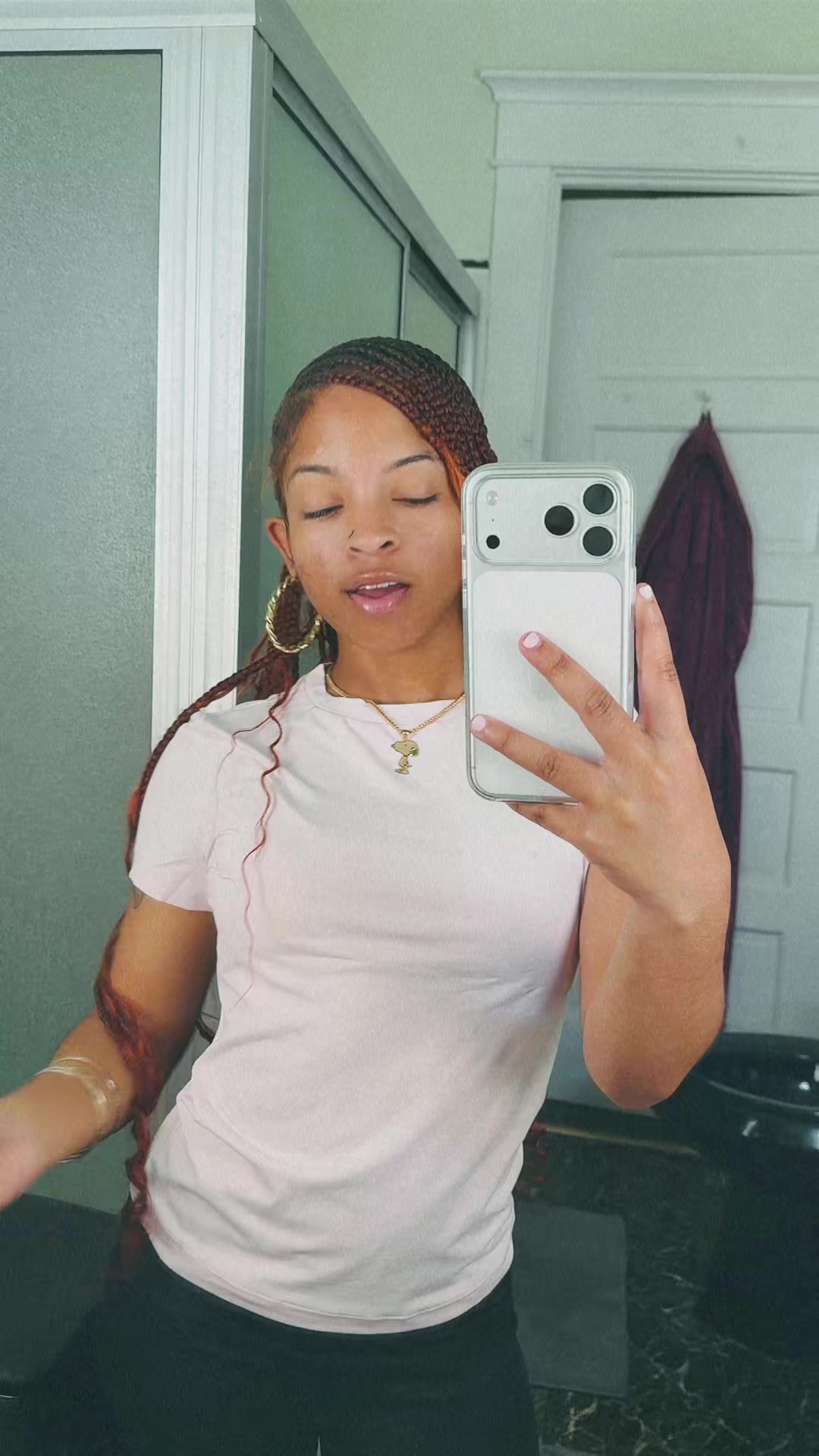 @thaonlyygirlyy