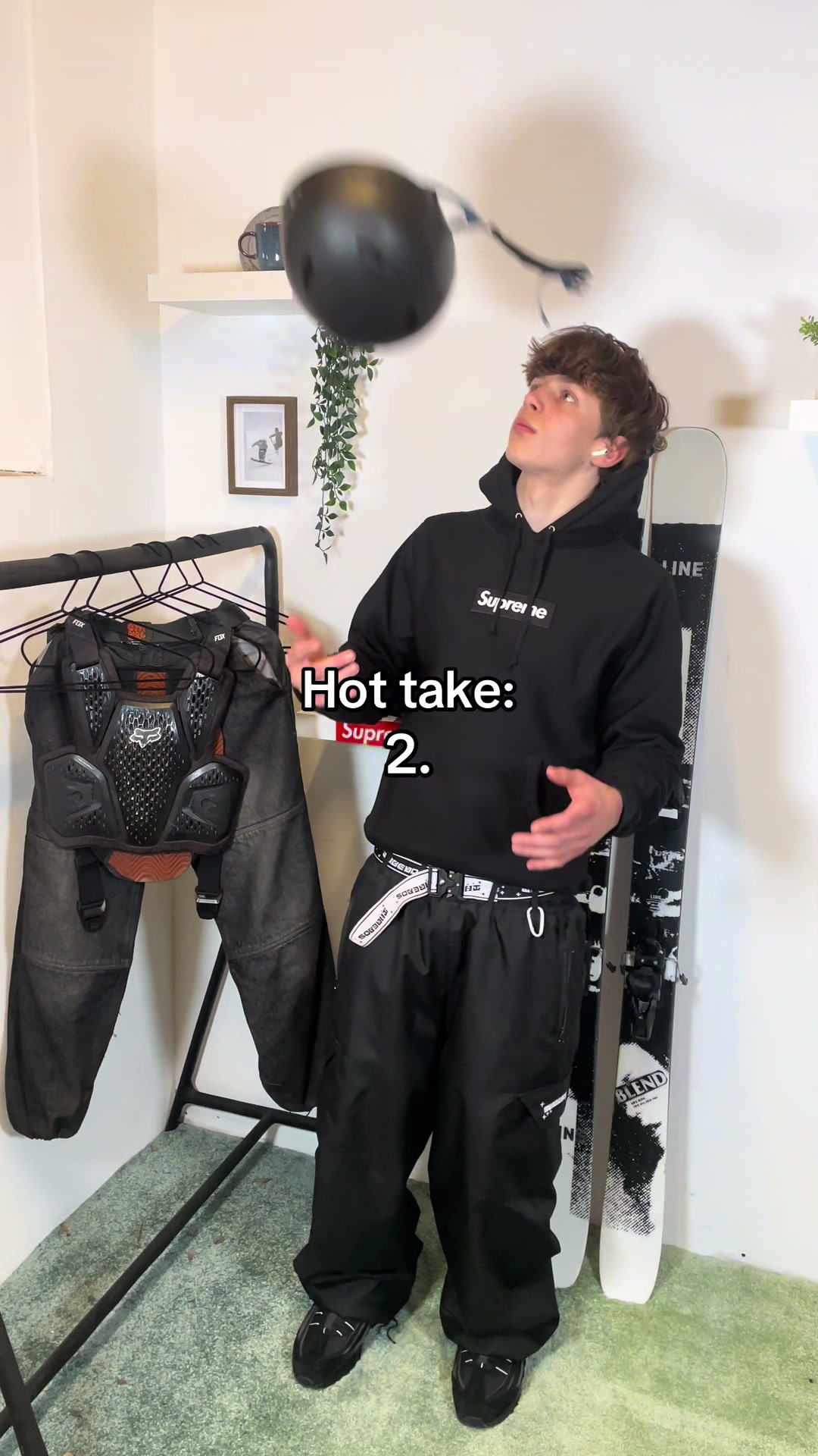 @Threads Snowpants