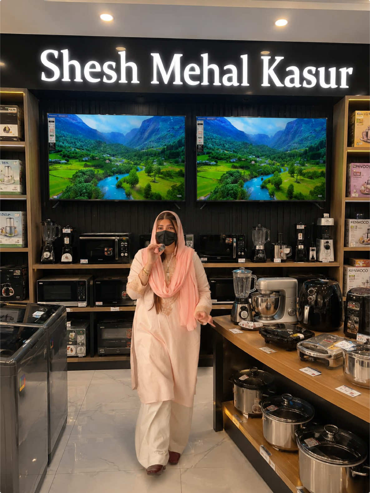 @Dn Laiba Khaliq