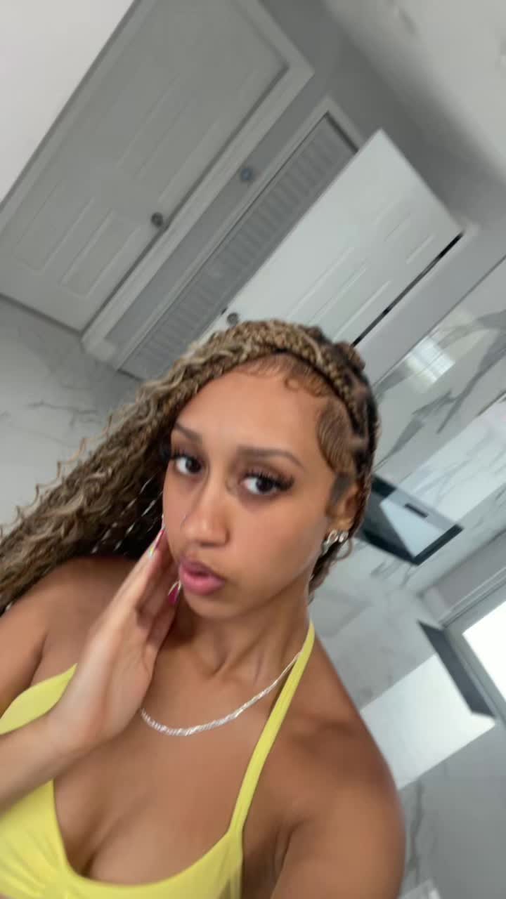 @𝐻♡