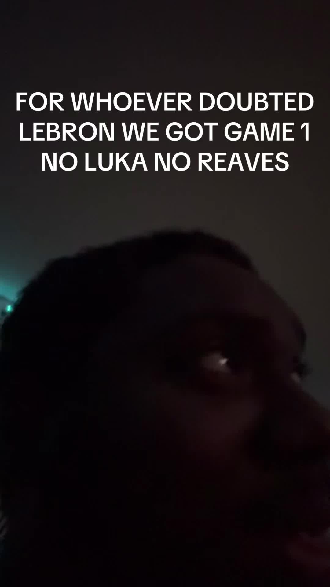 @thehooduchiha