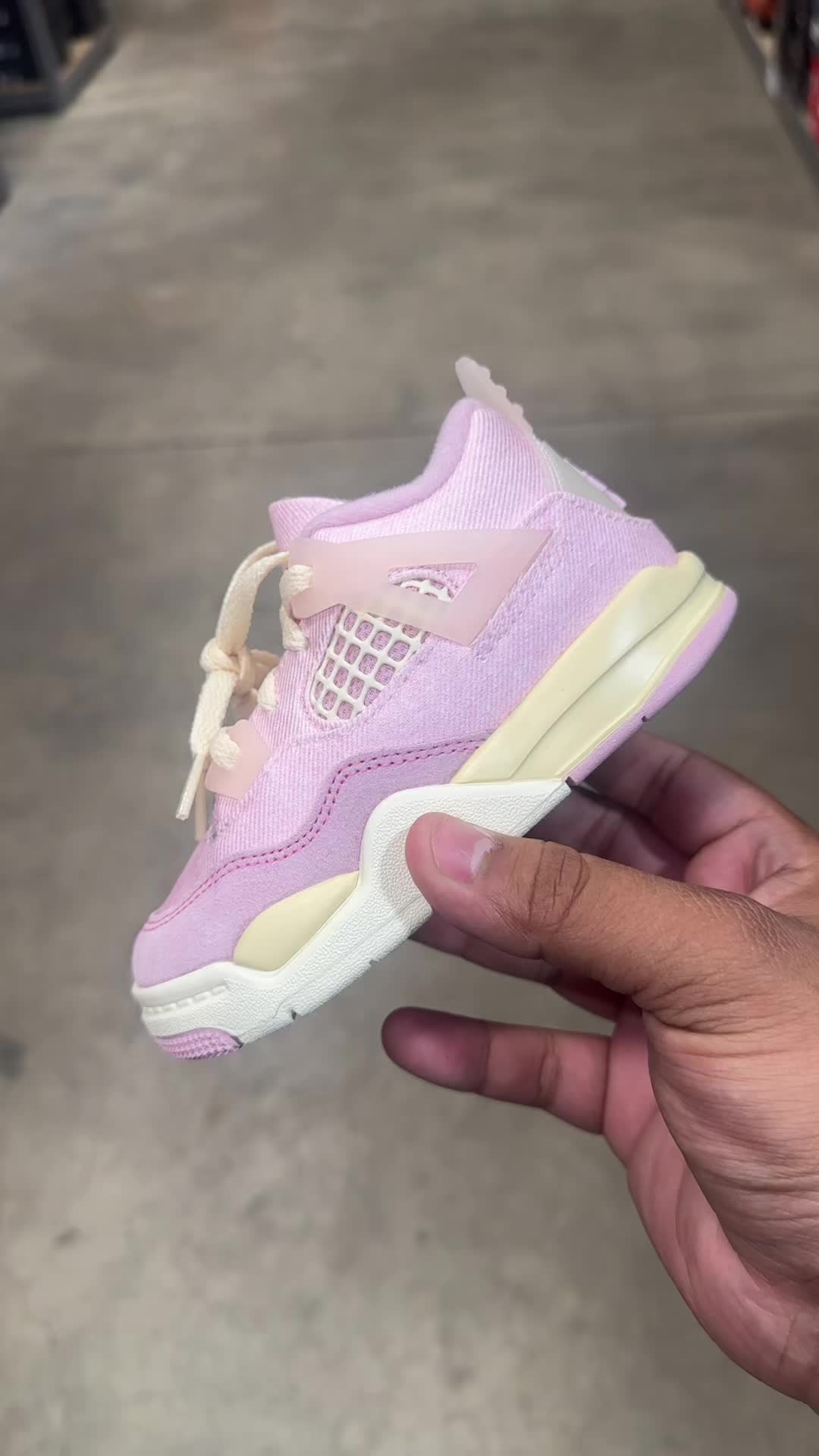 @Trending Sneakers