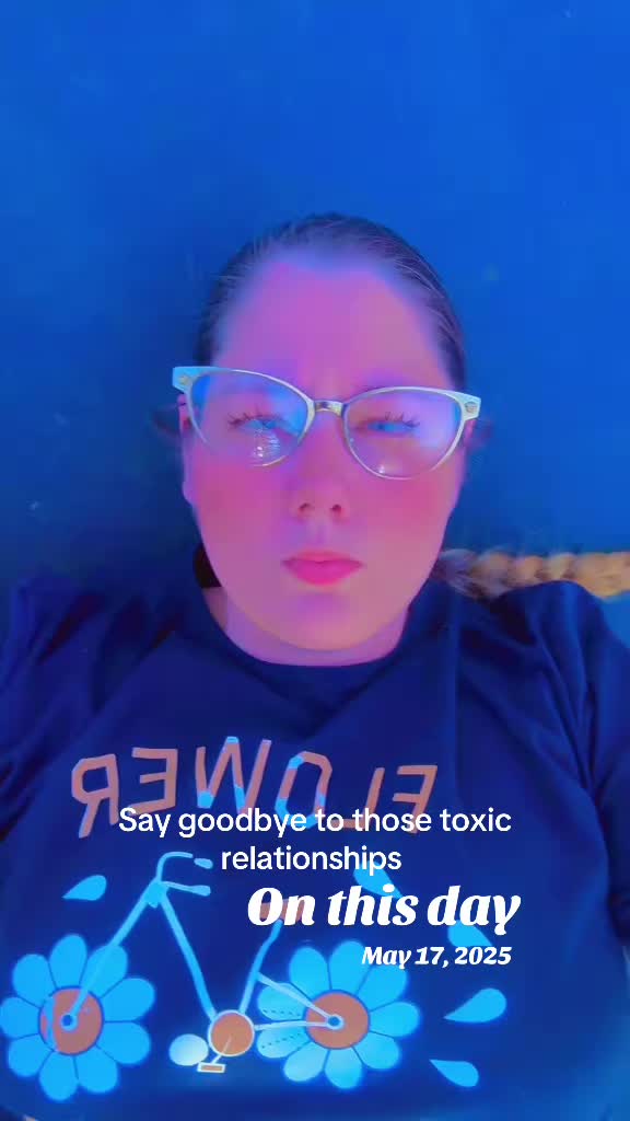 @mel_rave_official