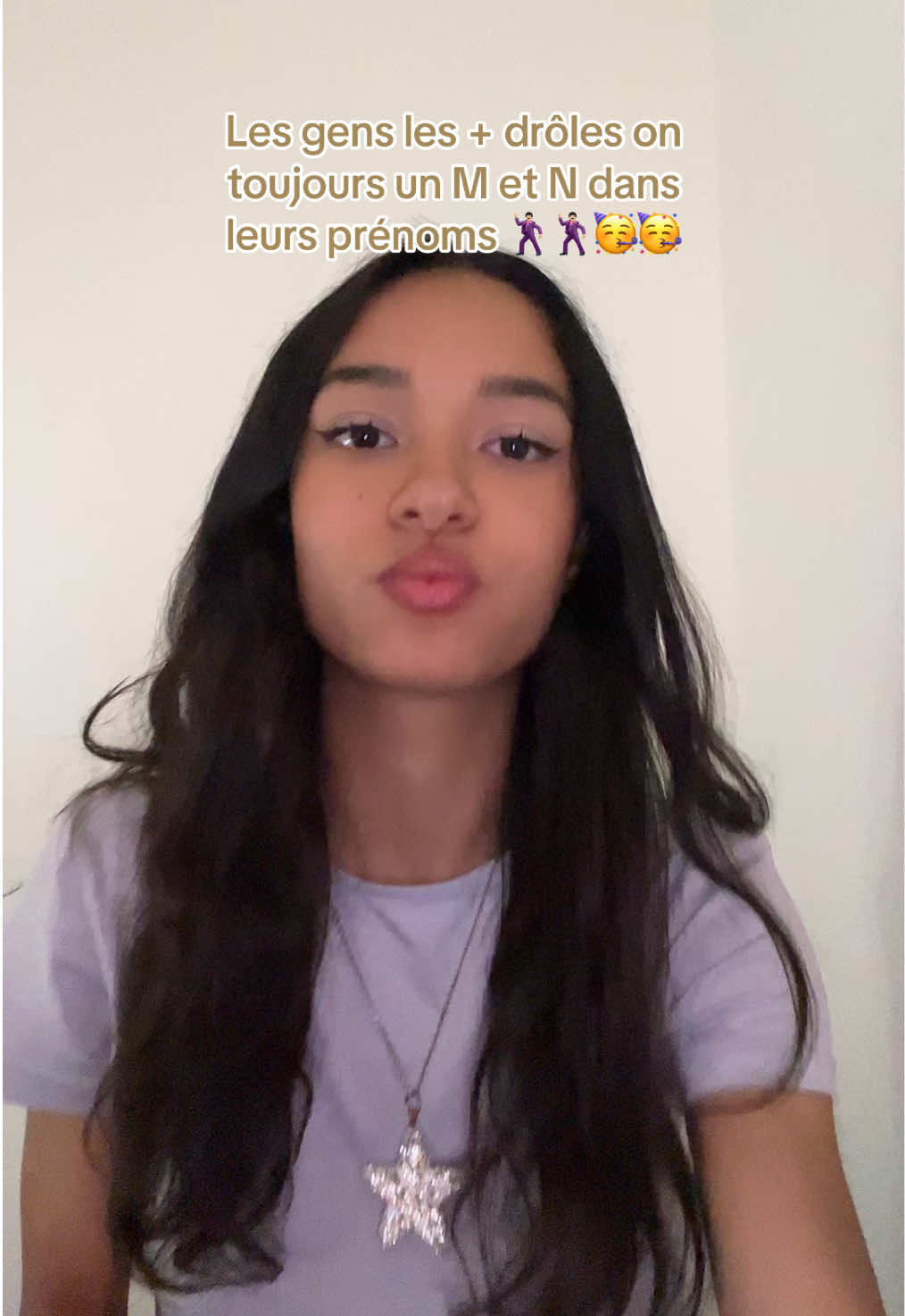 @𝒞𝒽𝓁ℴℯ́ ℒ&rsquo;ℯ́𝓉ℴ𝒾𝓁ℯ ★🇲🇬