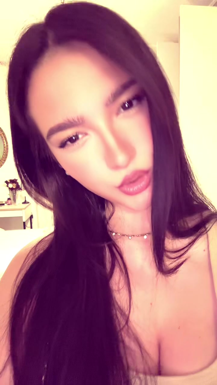 @flaviadoor