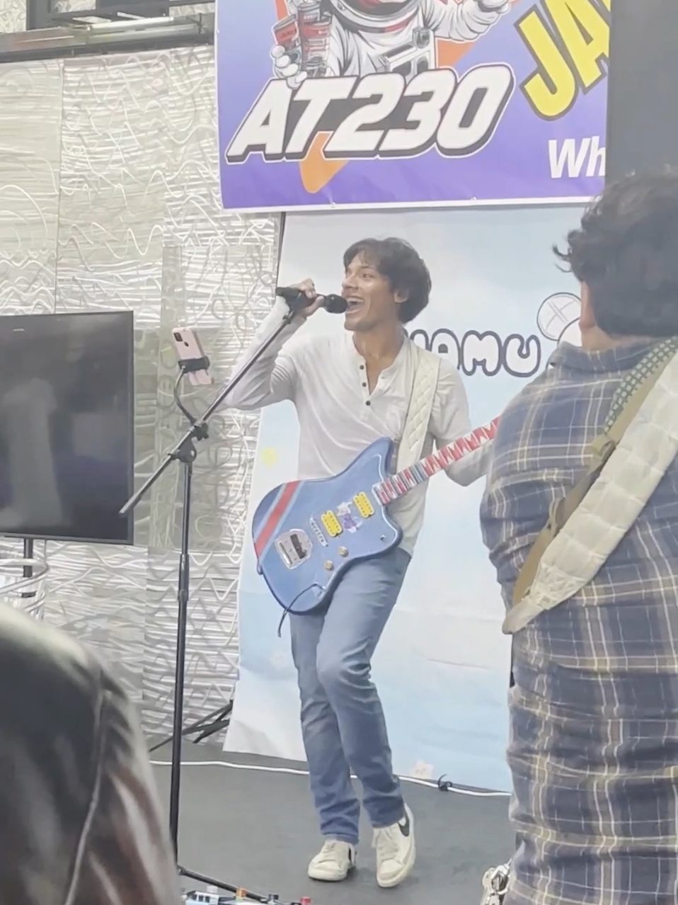 @F K P Λ 🎸💫