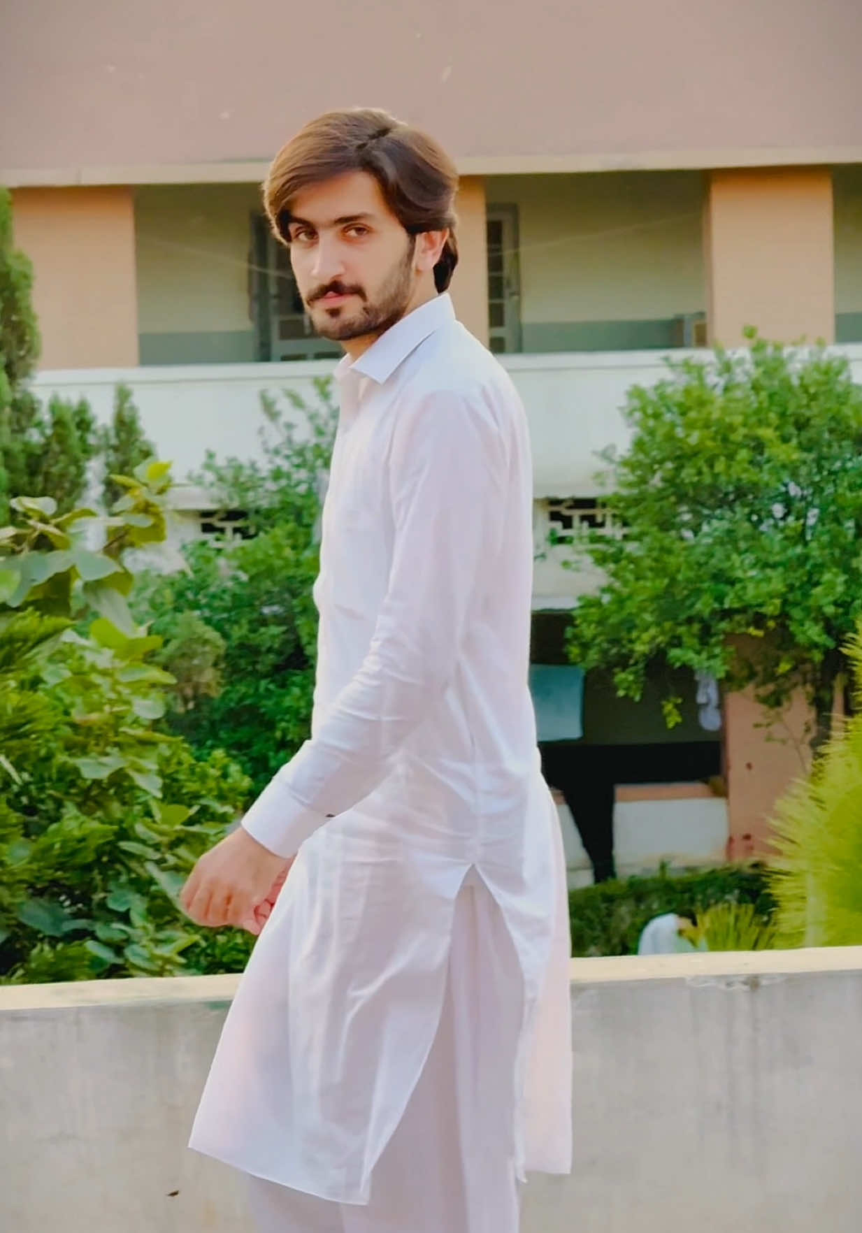 @Arsalan Khan 🪽