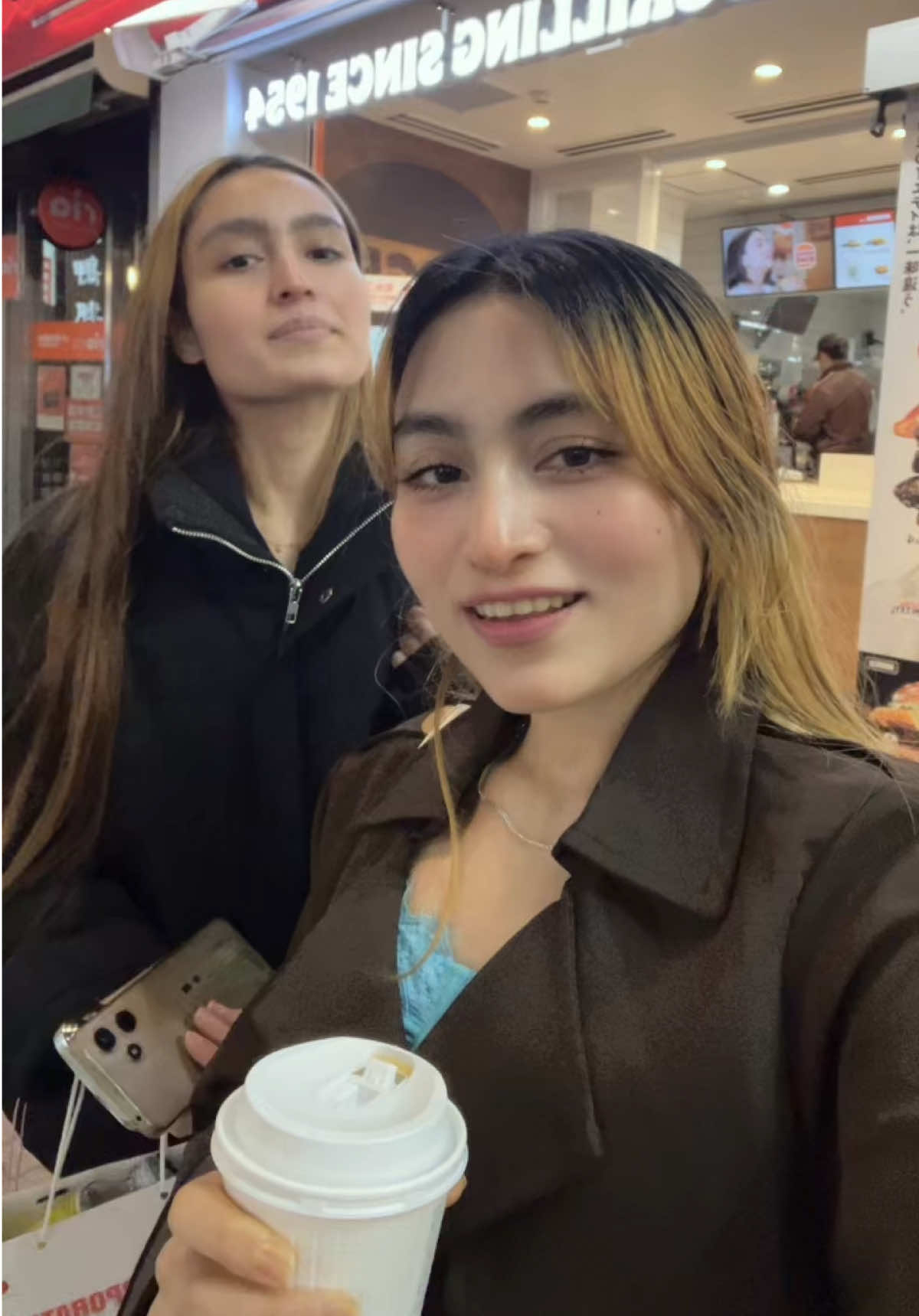 @💹🌙LùÑÀ🦢🪷👸🇯🇵