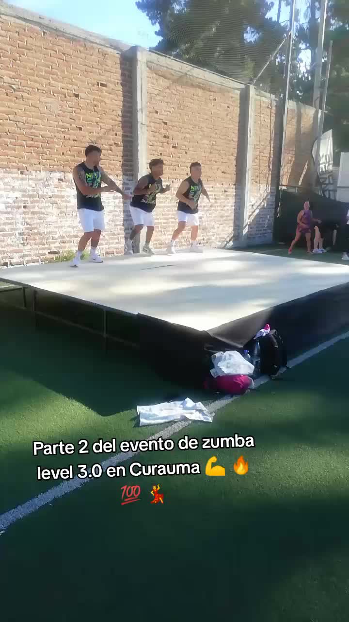 @Bruno Tossi 🇨🇱