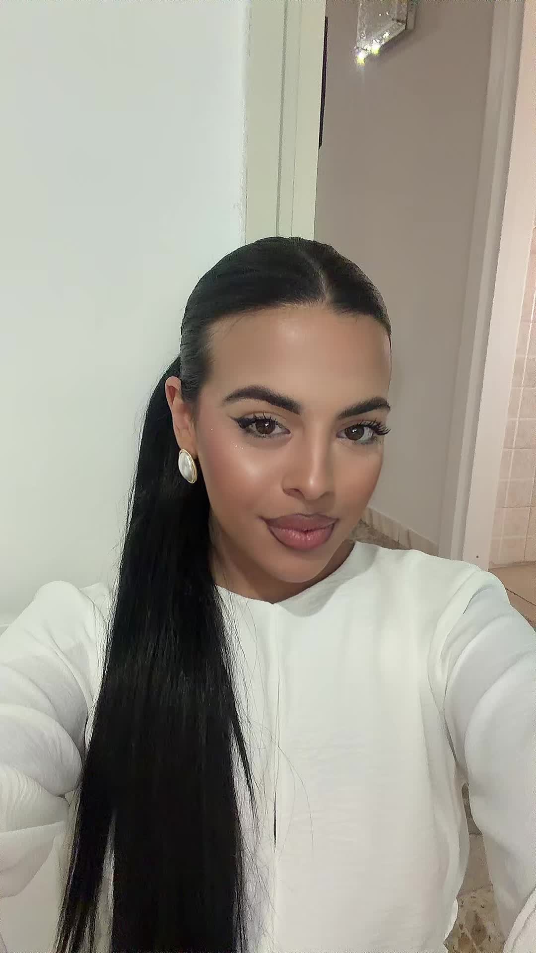 @Anna Sibylio