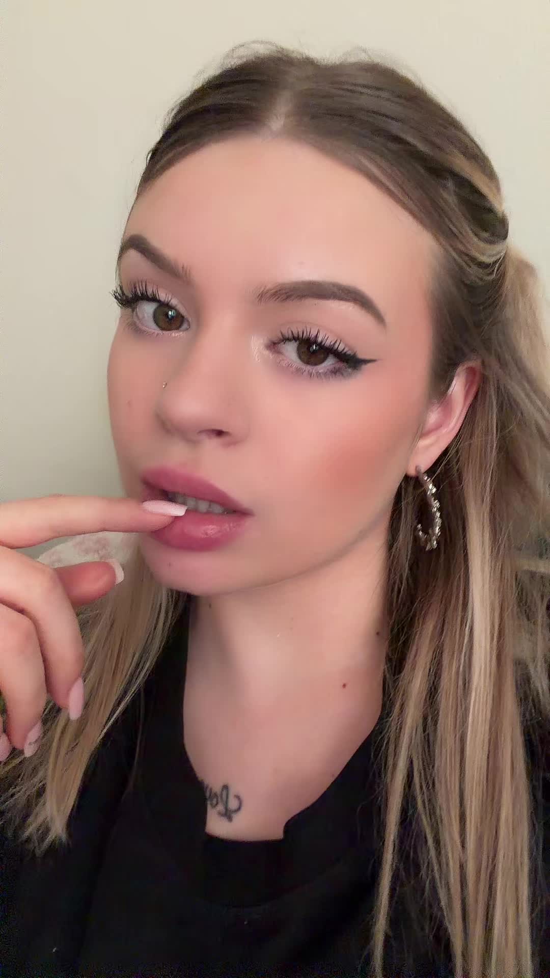 @Fajna dziewczyna ;)
