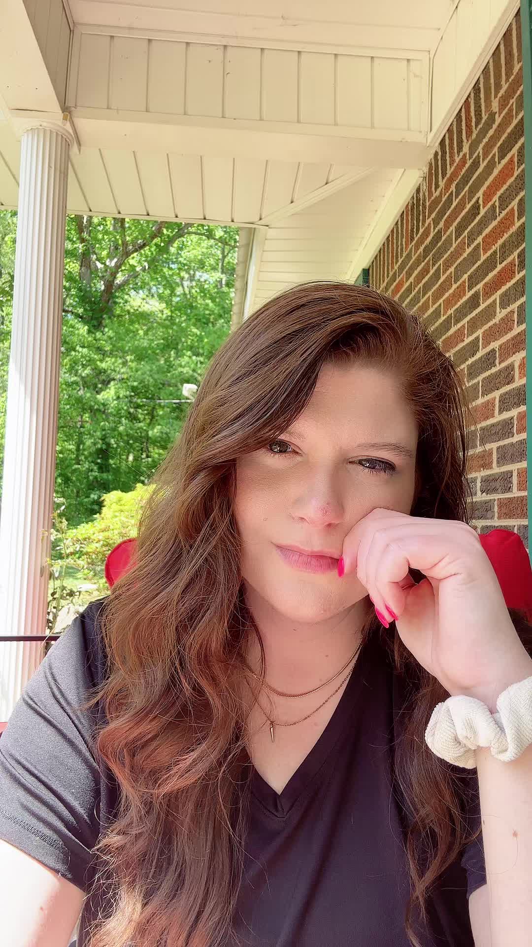 @Riley🌼🐛