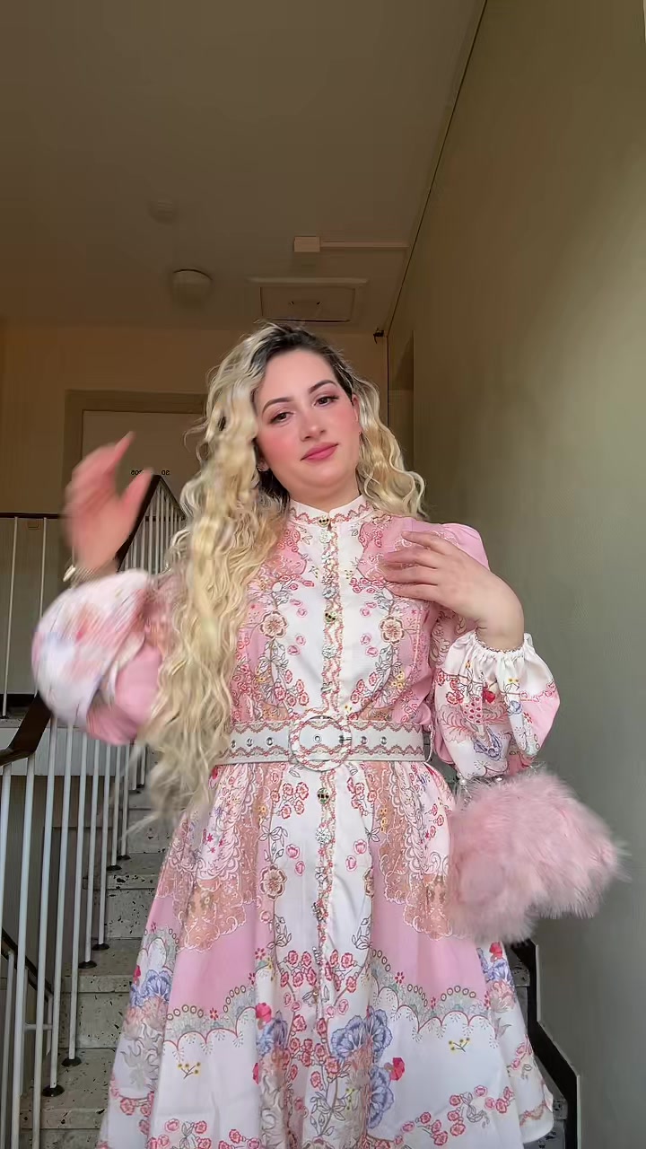 @yellow_barbiela_98